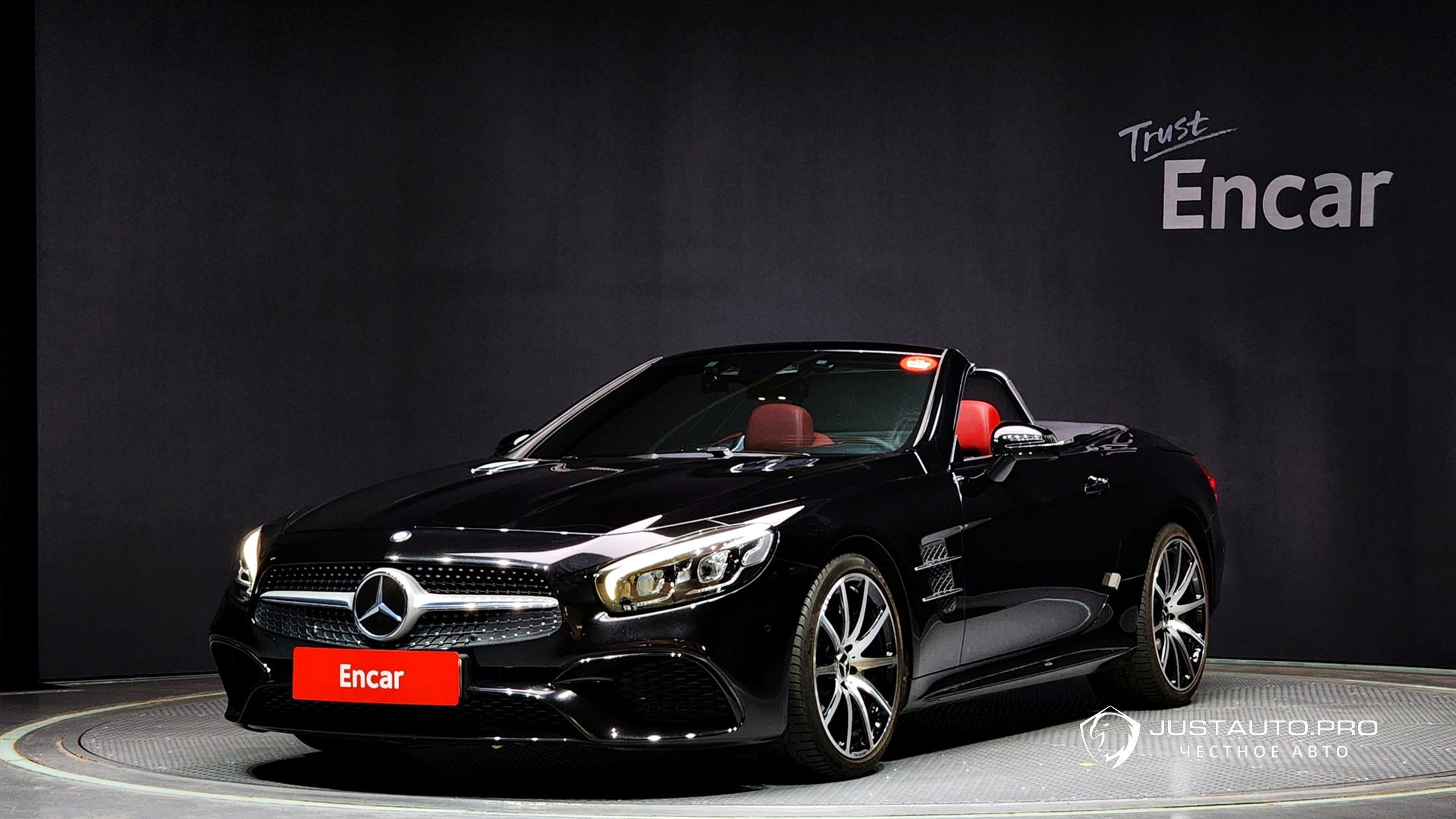 Автомобиль Mercedes-Benz SL-Class