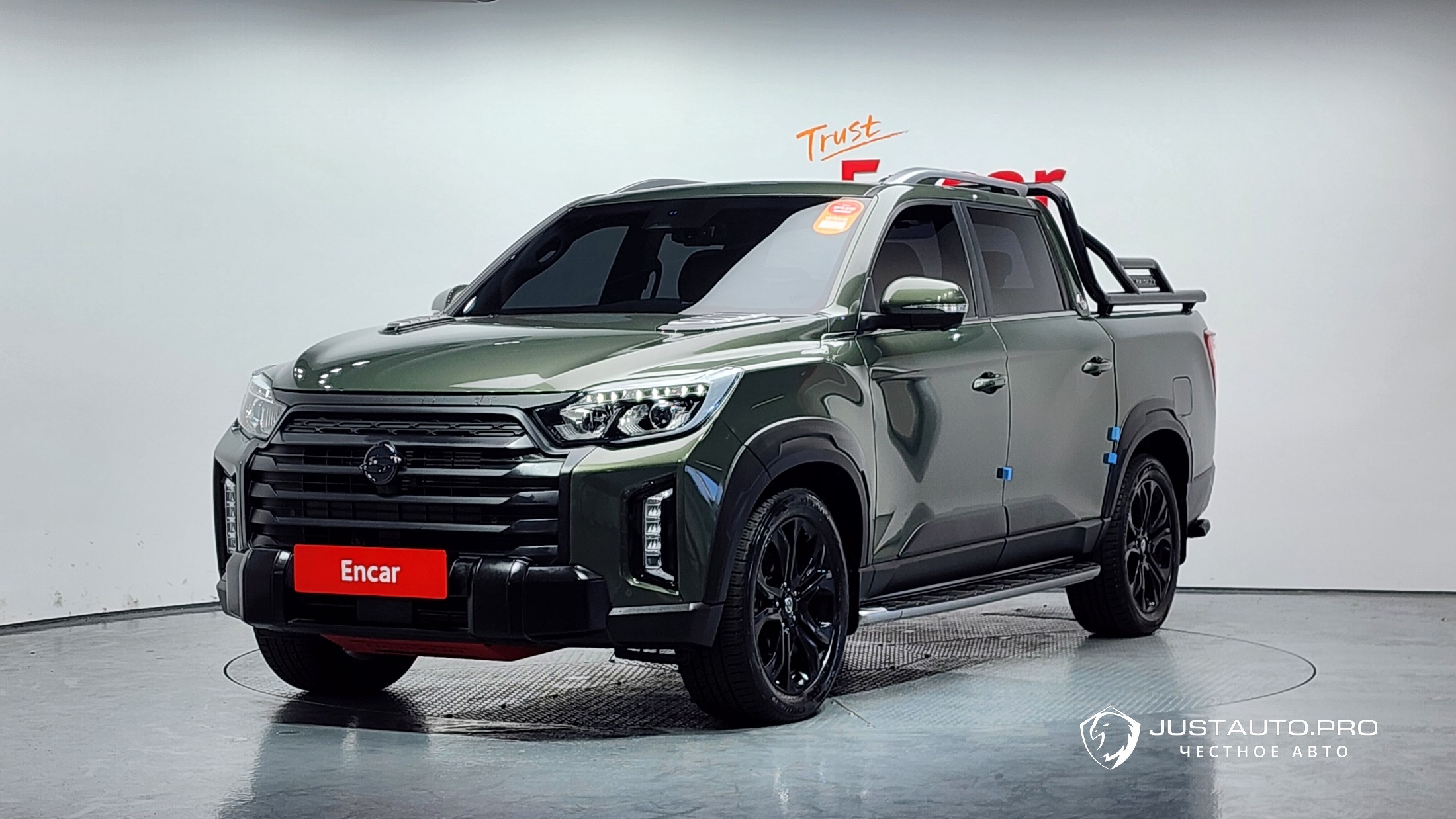 Автомобиль KG_Mobility_Ssangyong Rexton