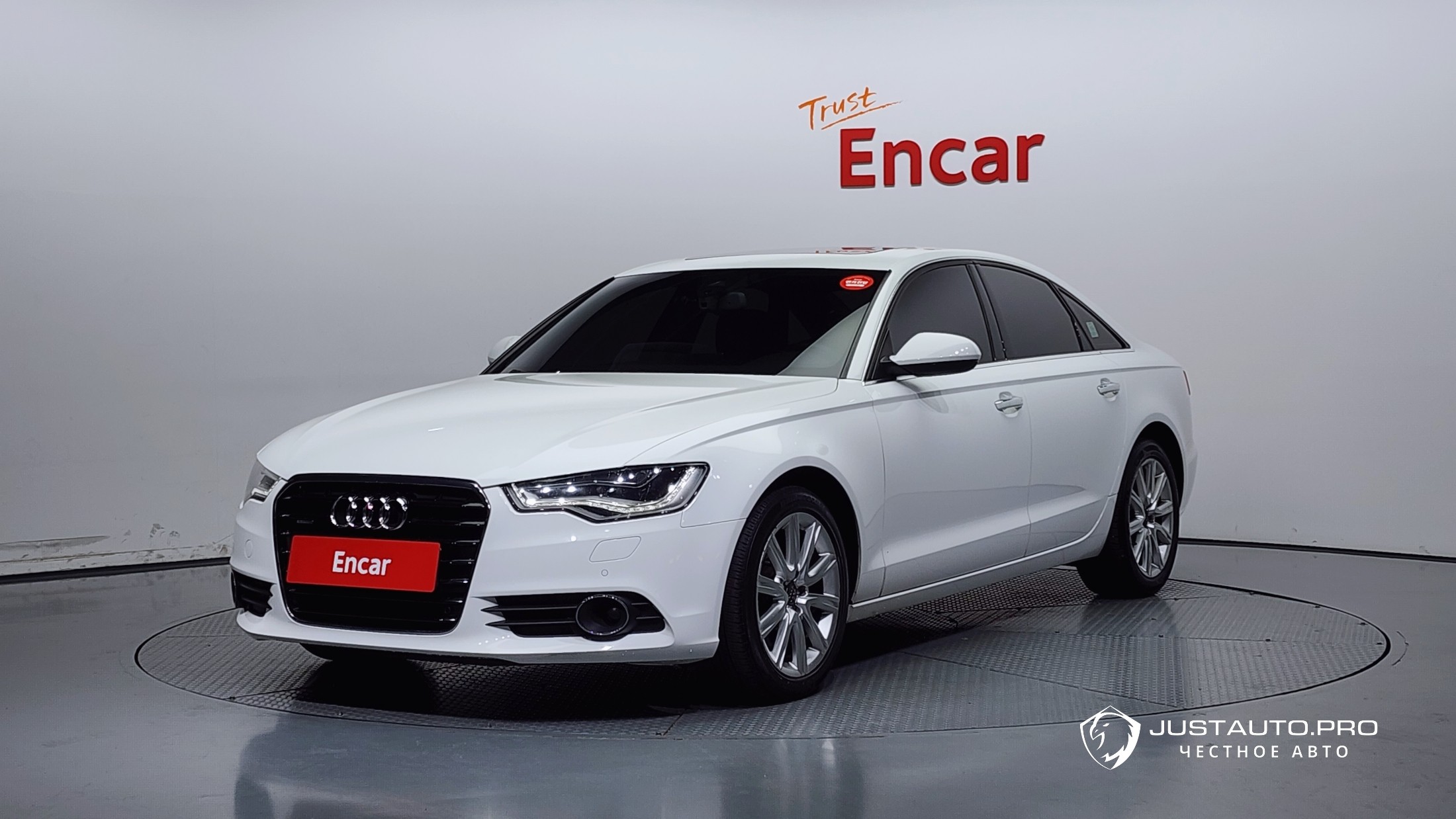 Автомобиль Audi A6