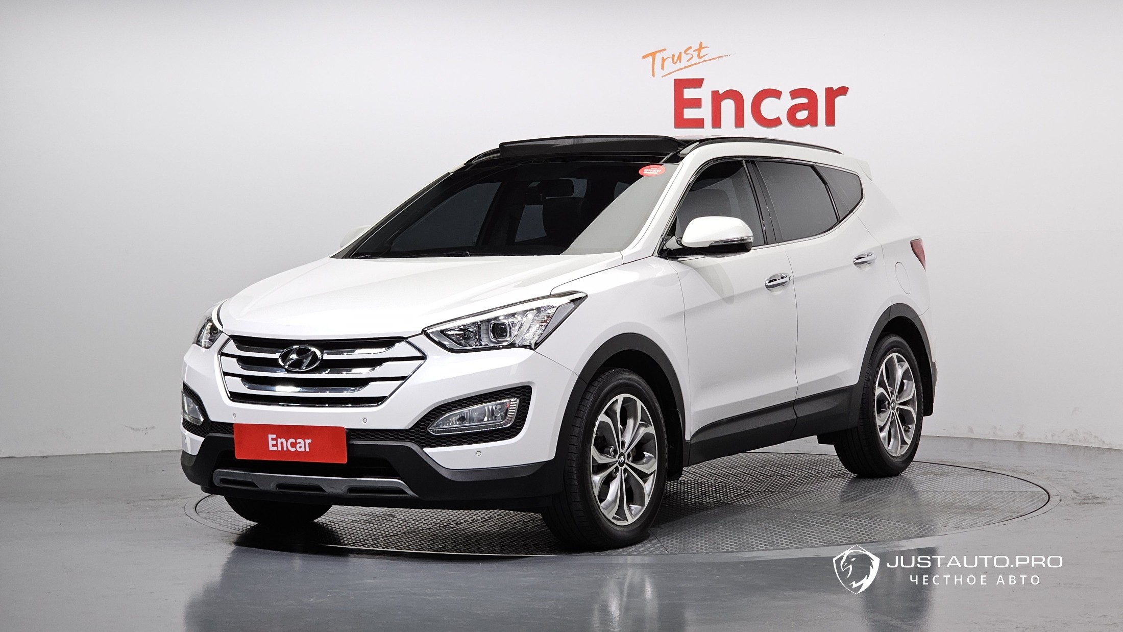 Автомобиль Hyundai Santafe