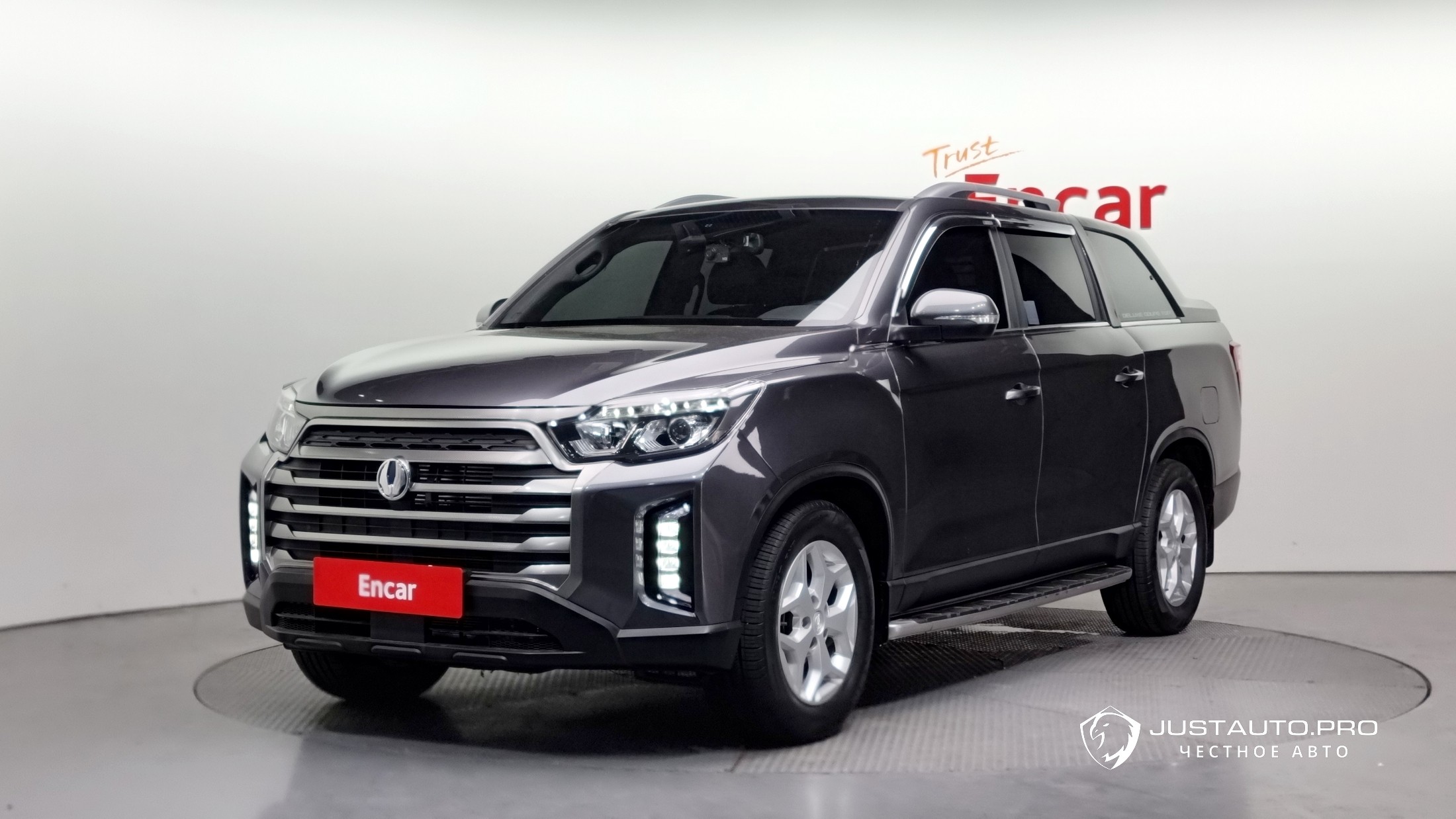 Автомобиль KG_Mobility_Ssangyong Rexton