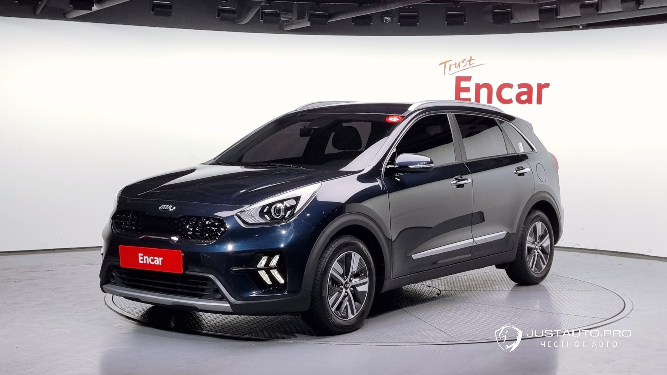 Автомобиль Kia Niro
