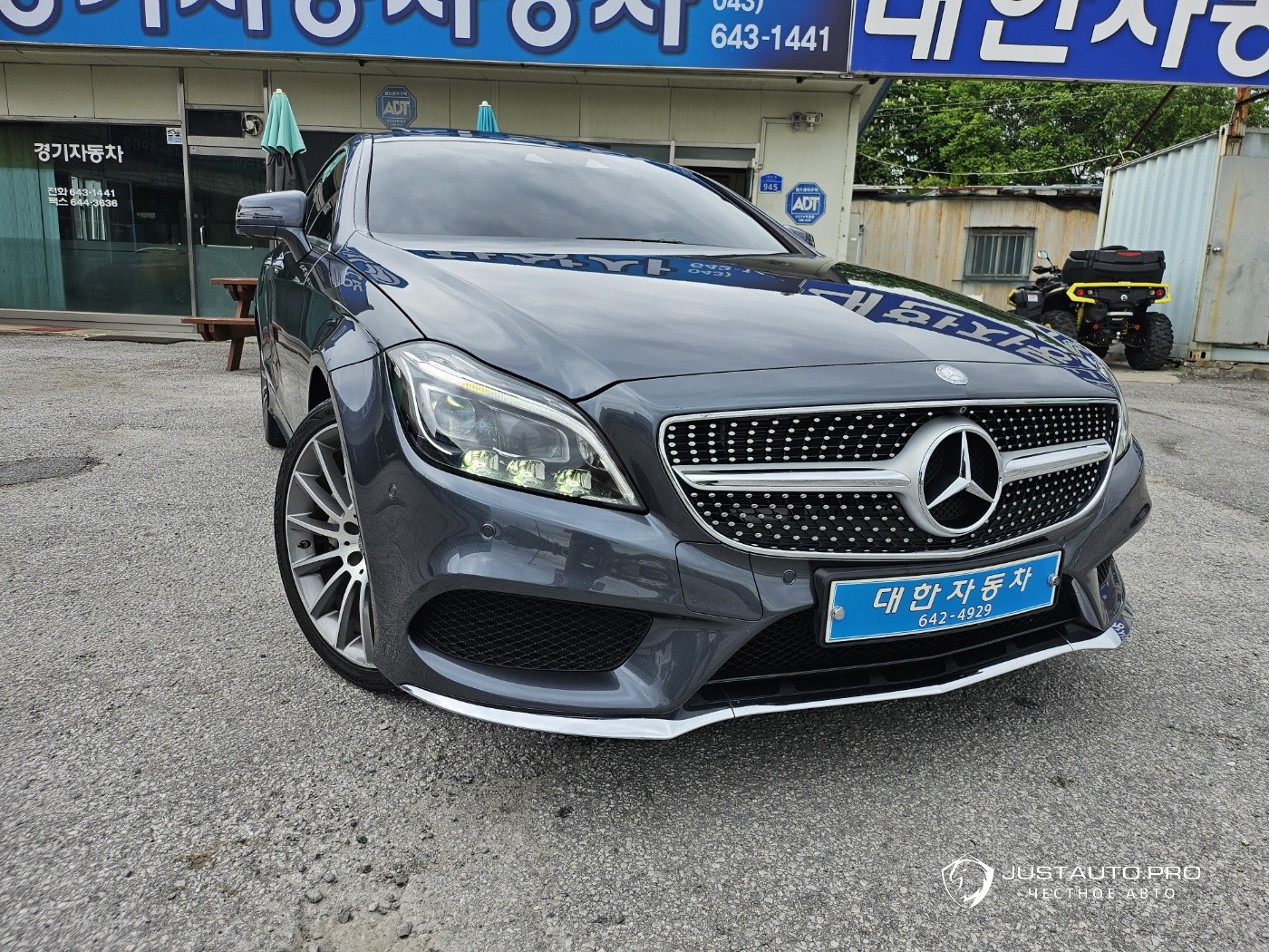 Автомобиль Mercedes-Benz CLS-Class