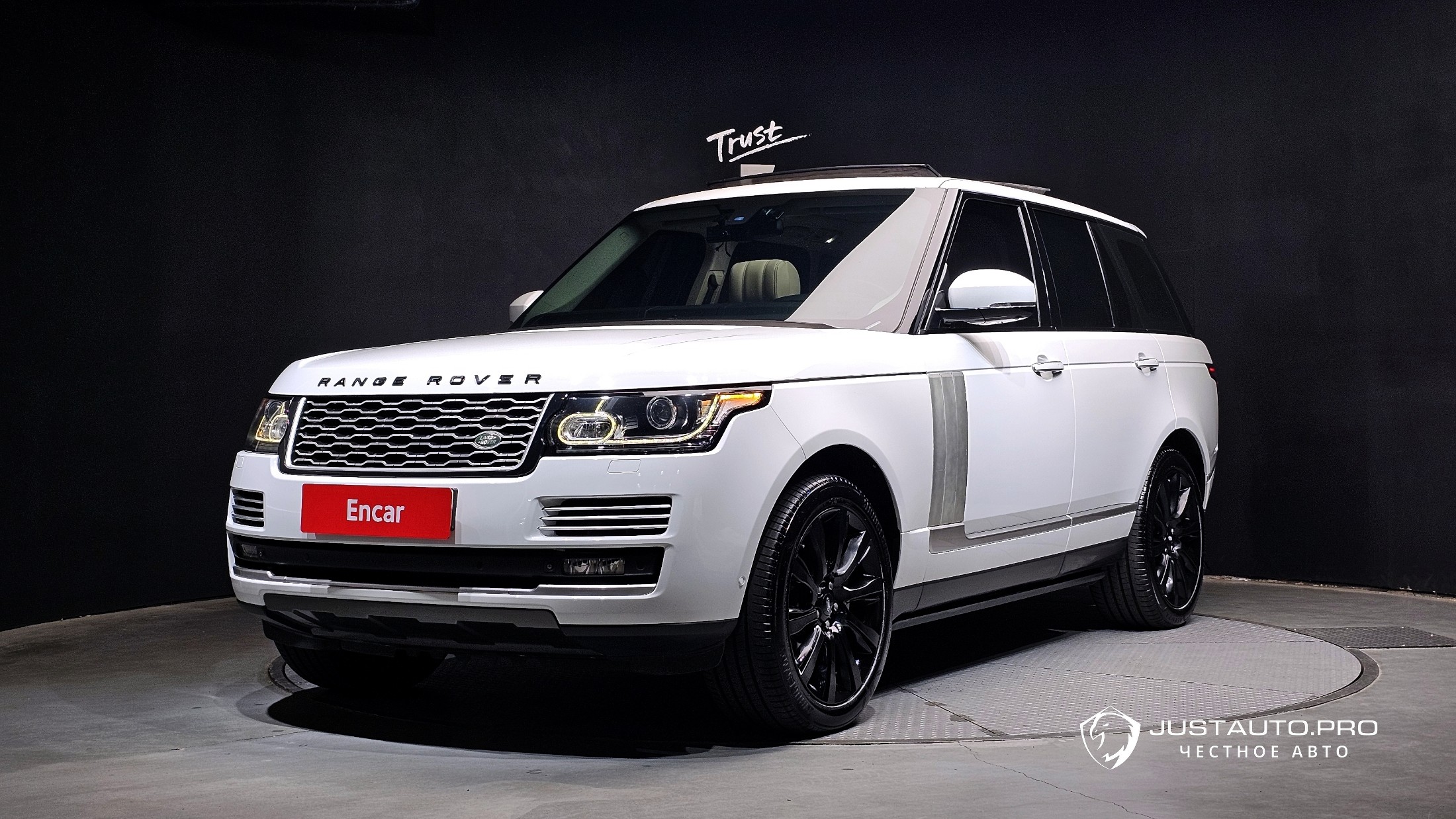 Автомобиль Land Rover Range Rover