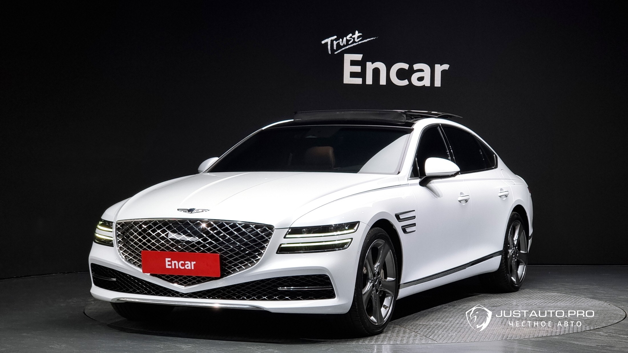 Автомобиль Genesis G80