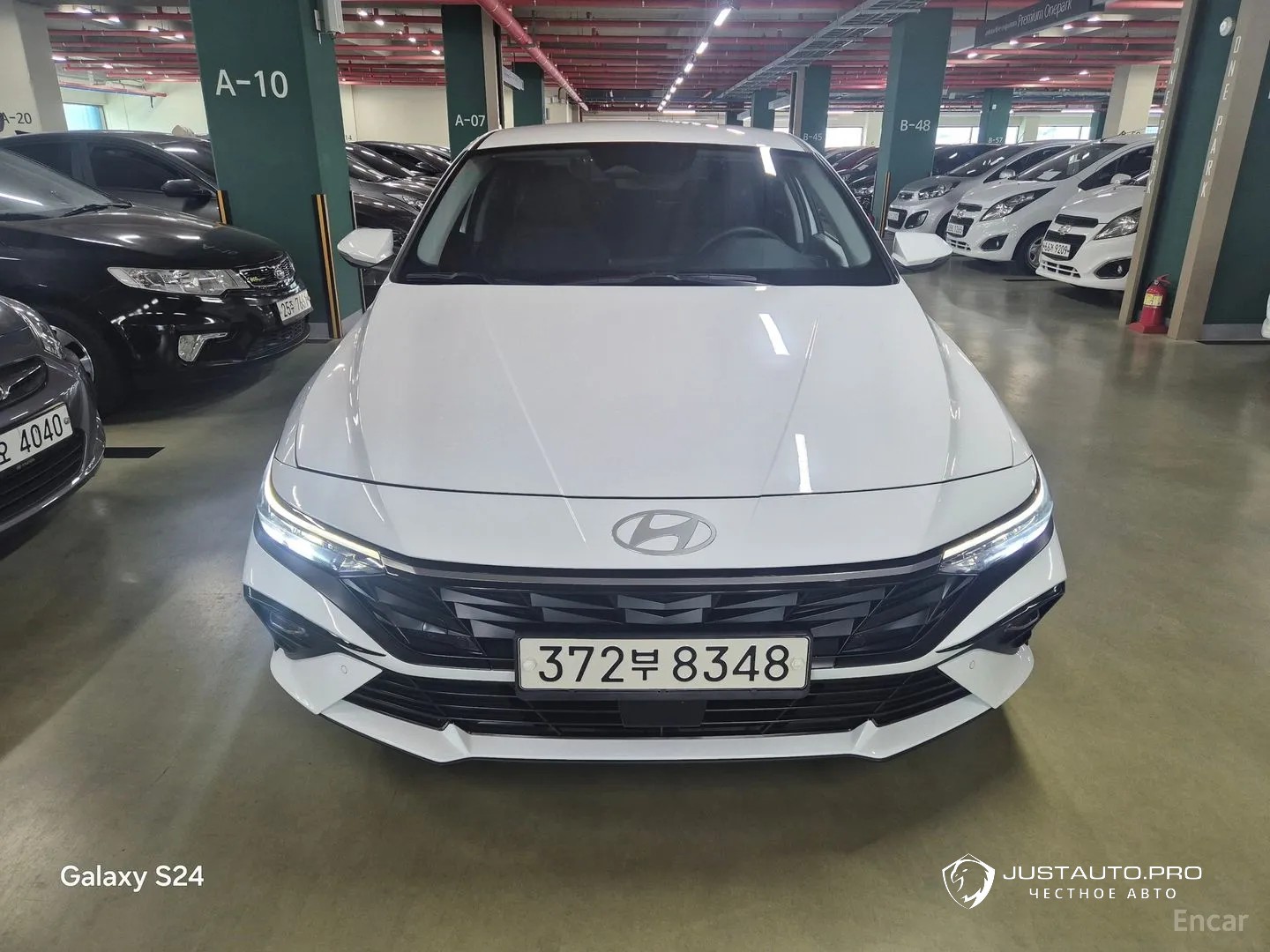 Автомобиль Hyundai AVANTE