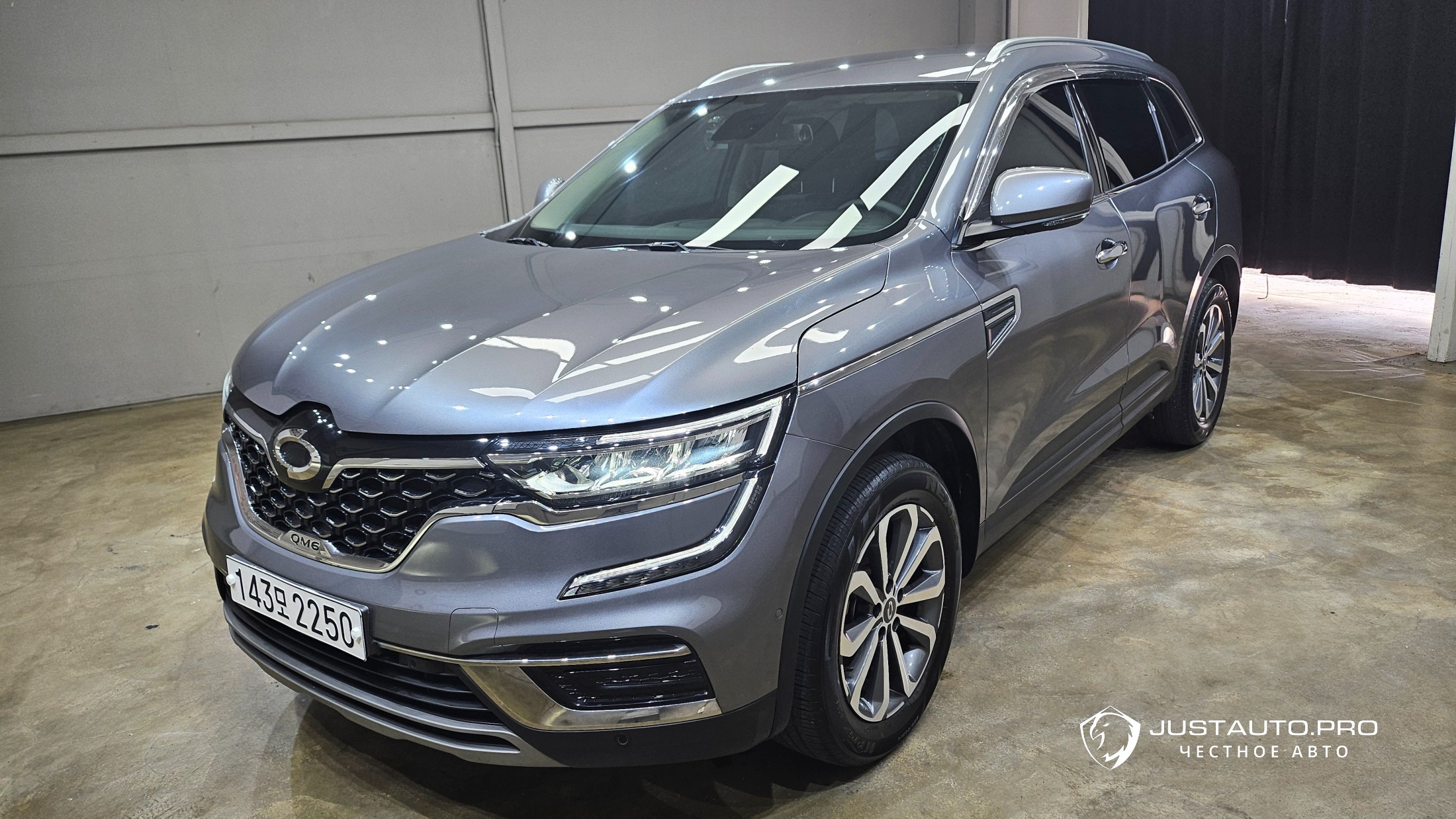 Автомобиль Renault-KoreaSamsung QM6