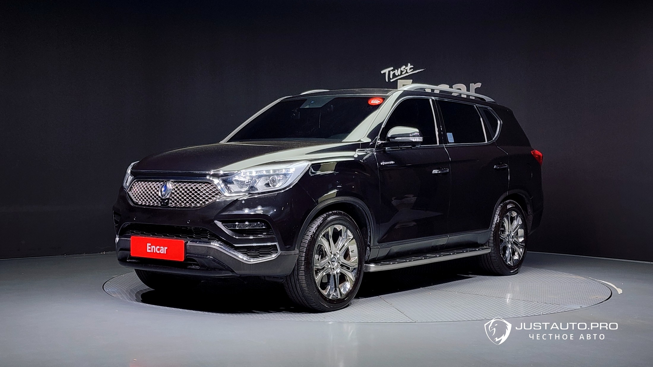 Автомобиль KG_Mobility_Ssangyong Rexton