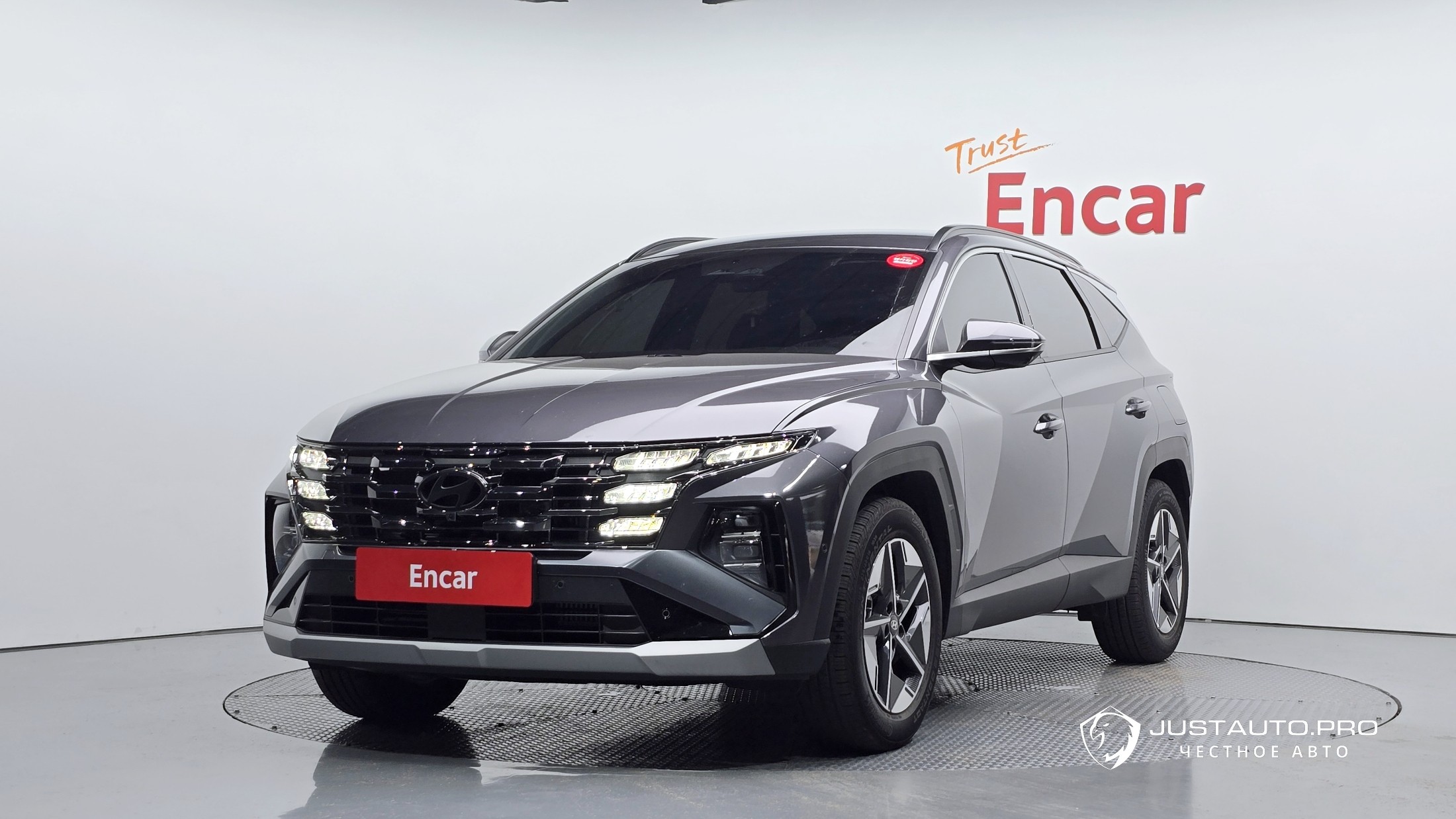 Автомобиль Hyundai Tucson