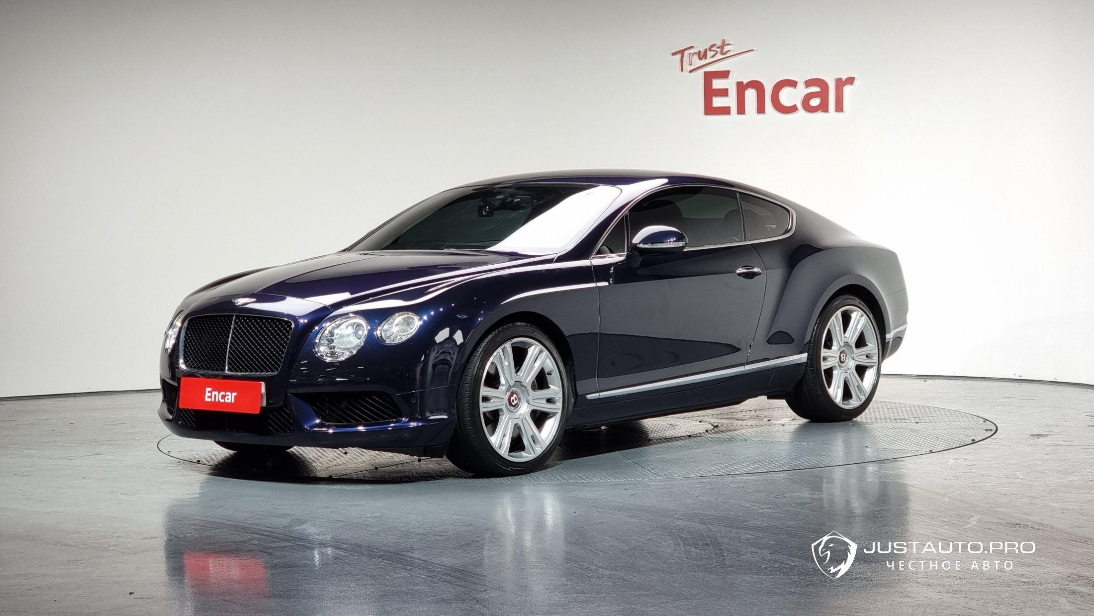 Автомобиль Bentley Continental