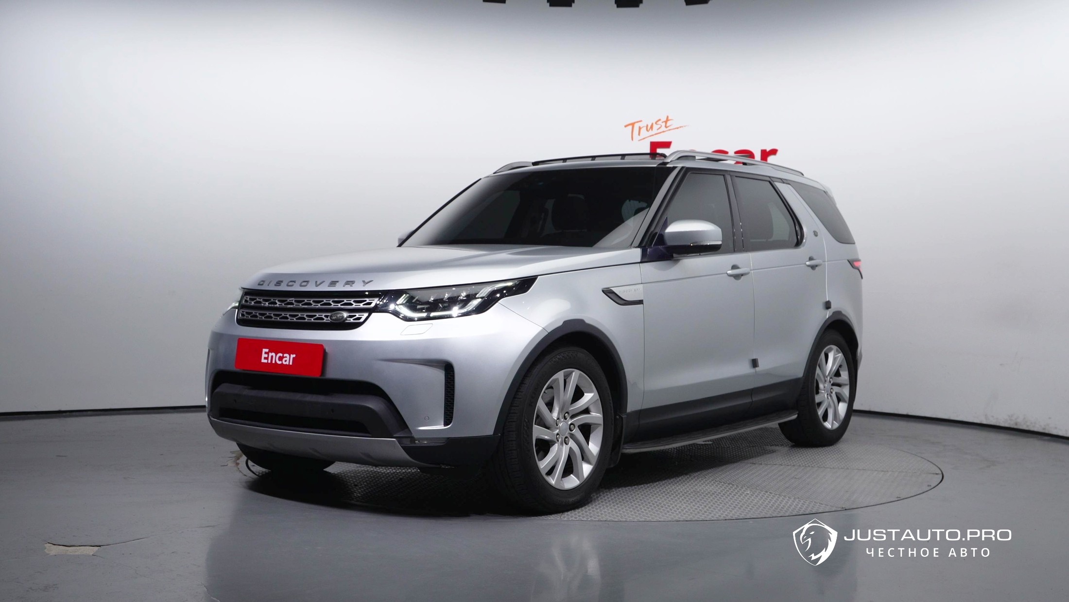 Автомобиль Land Rover Discovery