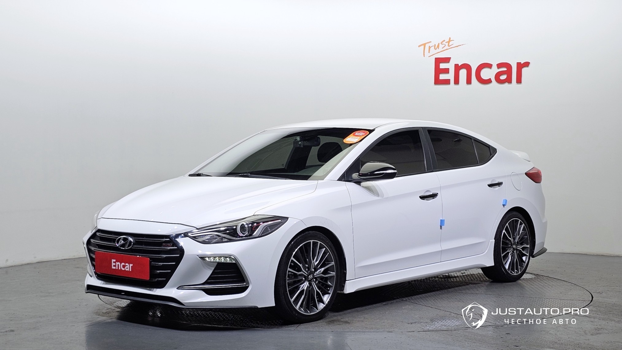 Автомобиль Hyundai AVANTE