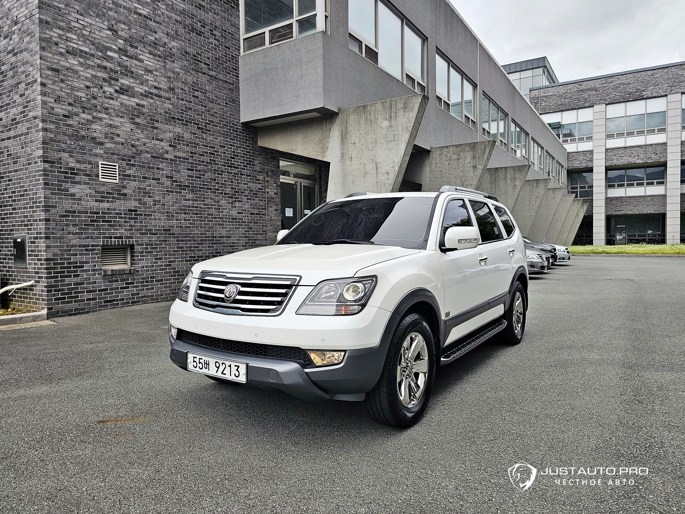 Автомобиль Kia Mohave