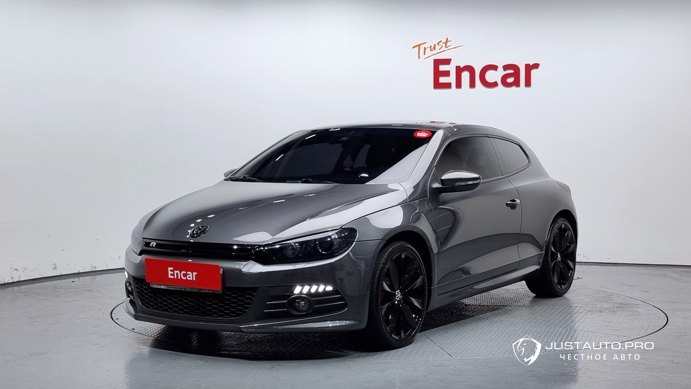 Автомобиль Volkswagen Scirocco