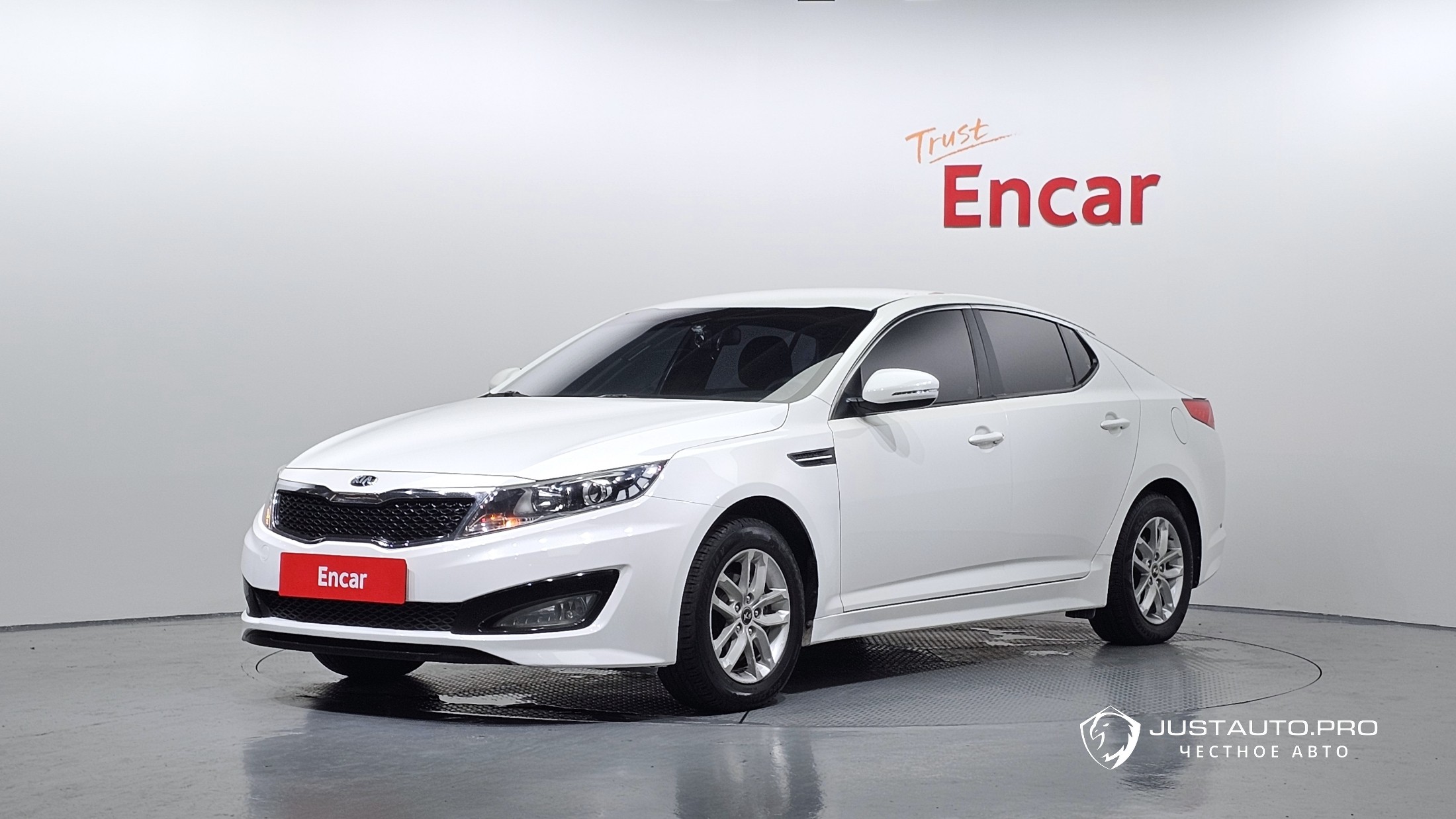 Автомобиль Kia K5