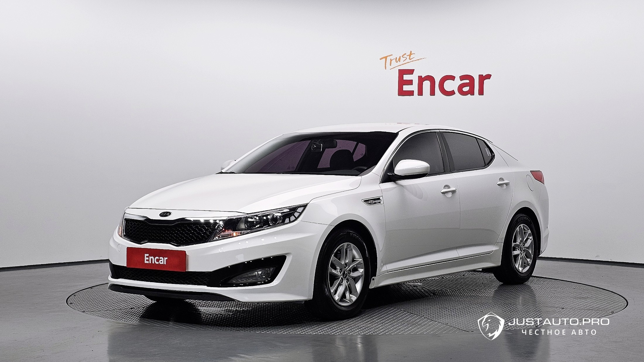 Автомобиль Kia K5