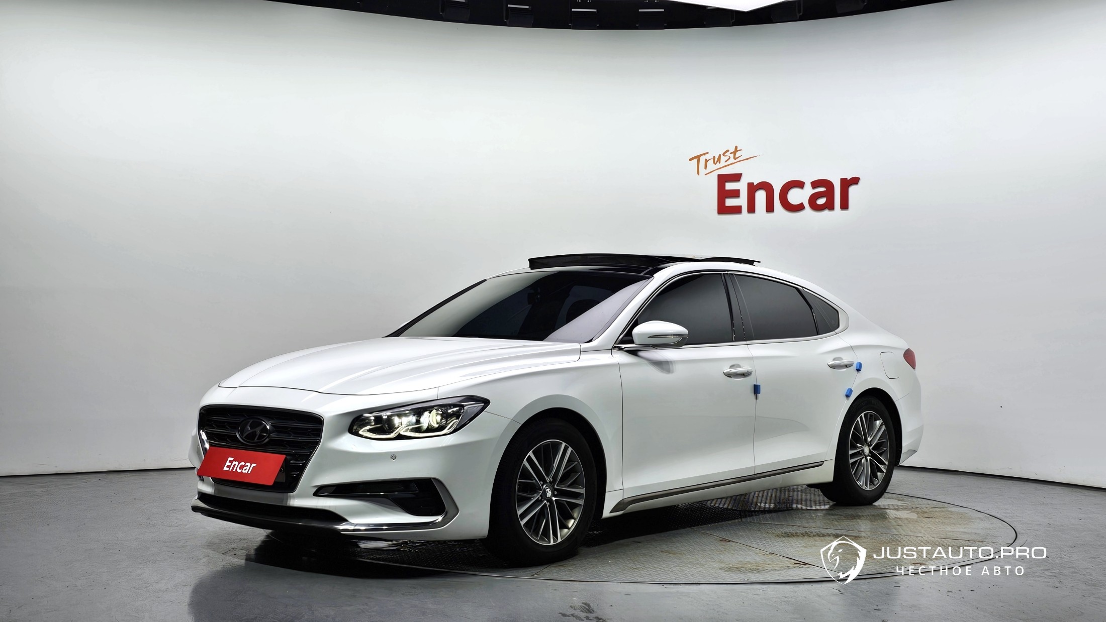 Автомобиль Hyundai Grandeur