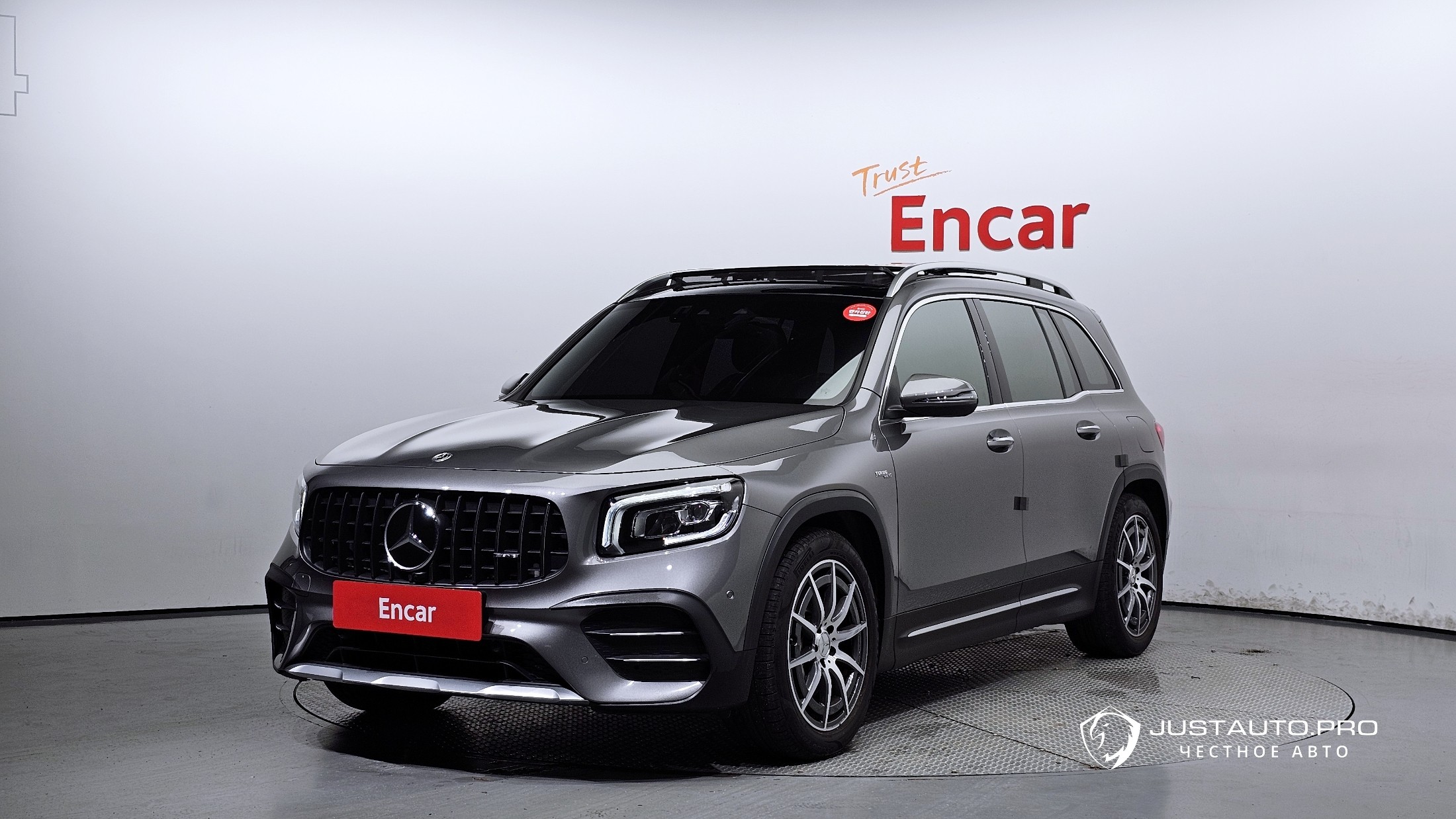 Автомобиль Mercedes-Benz GLB-Class