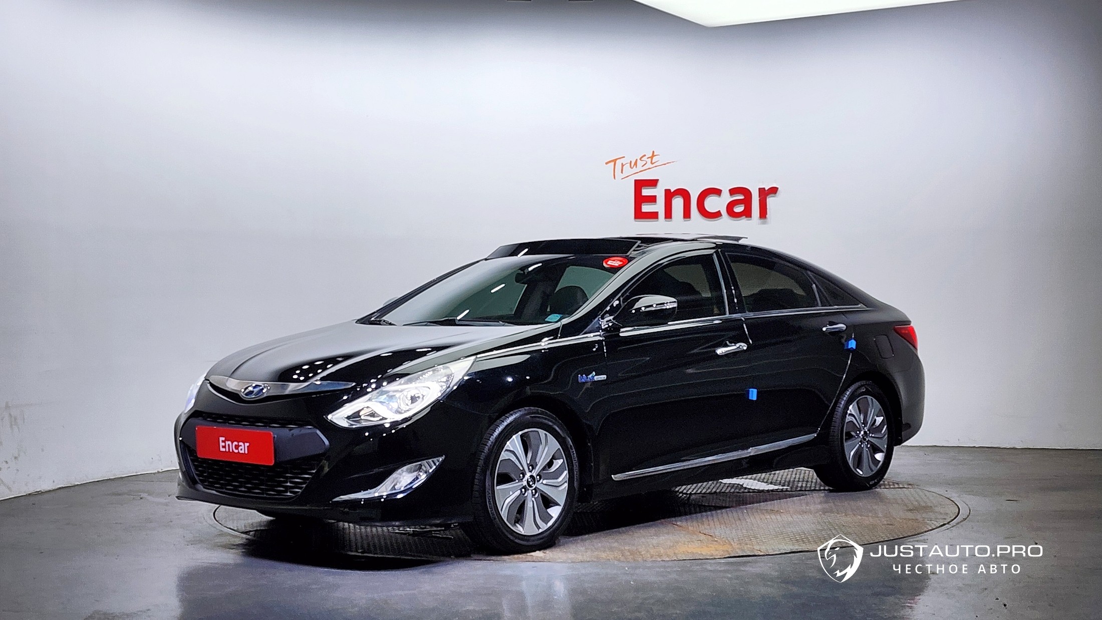 Автомобиль Hyundai Sonata