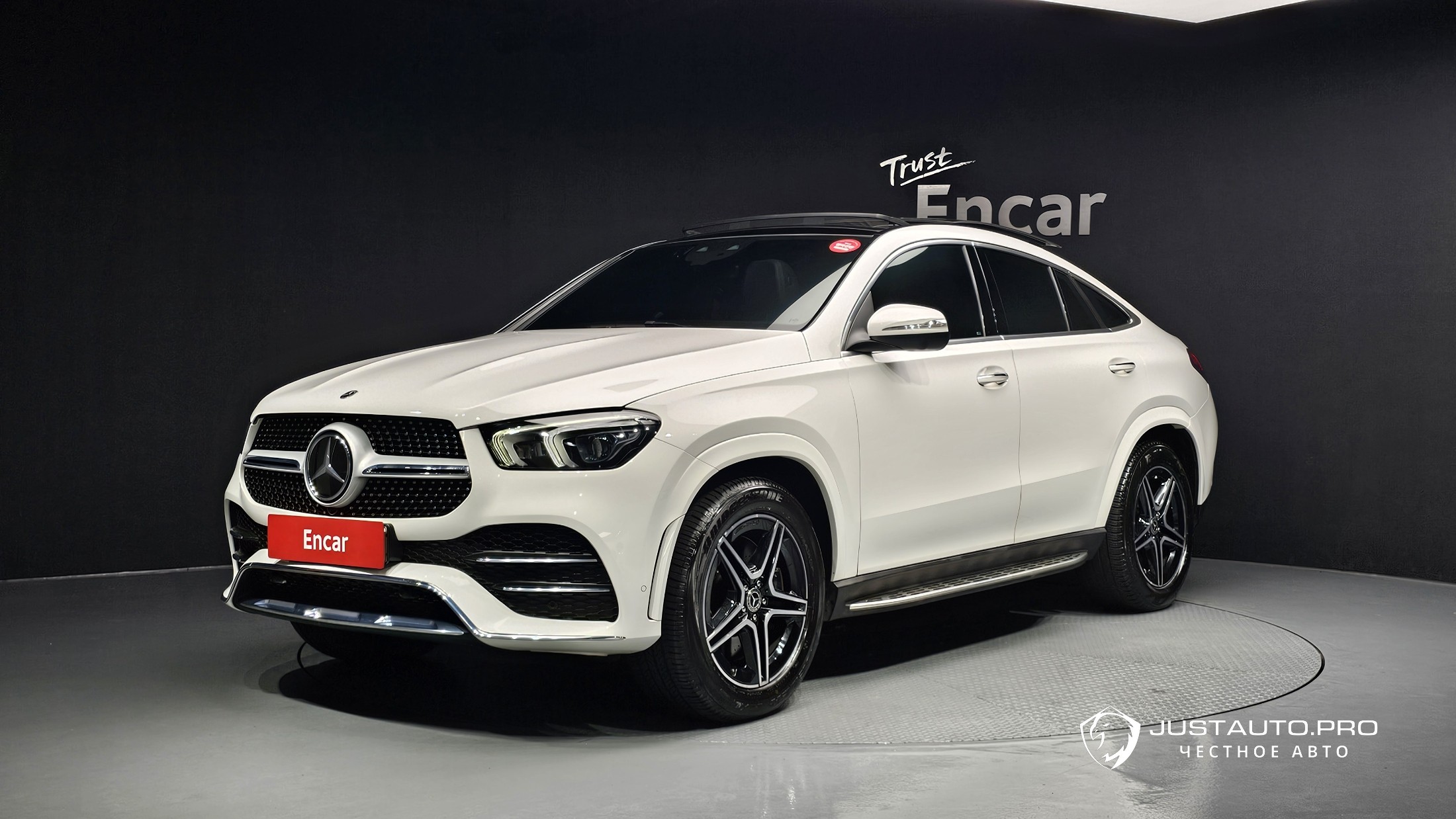 Автомобиль Mercedes-Benz GLE-Class