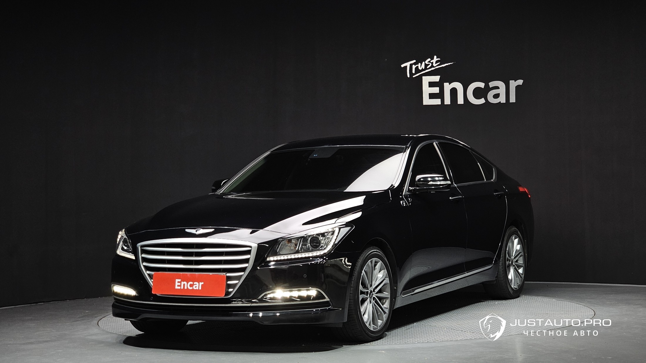Автомобиль Hyundai Genesis
