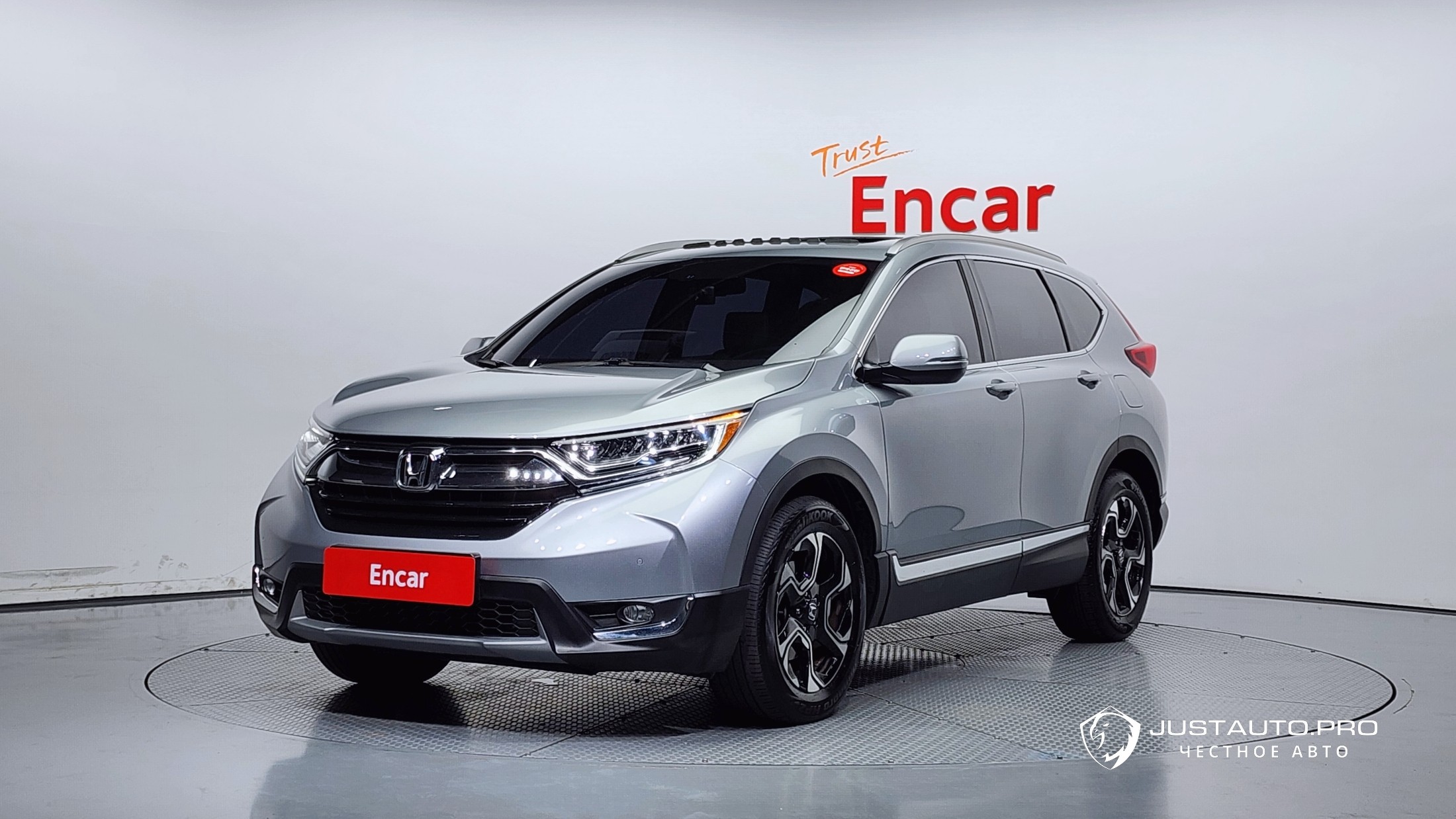 Автомобиль Honda CR-V