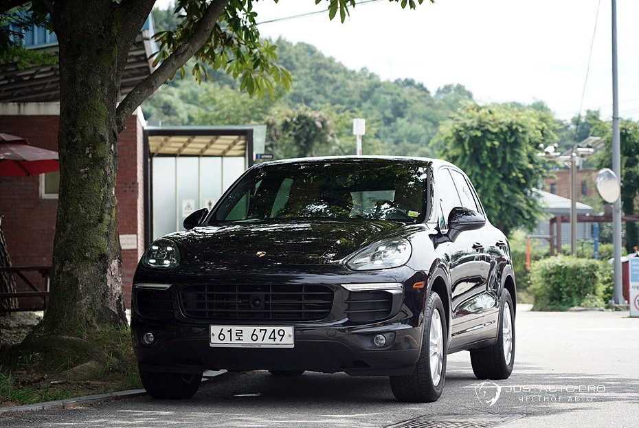 Автомобиль Porsche Cayenne