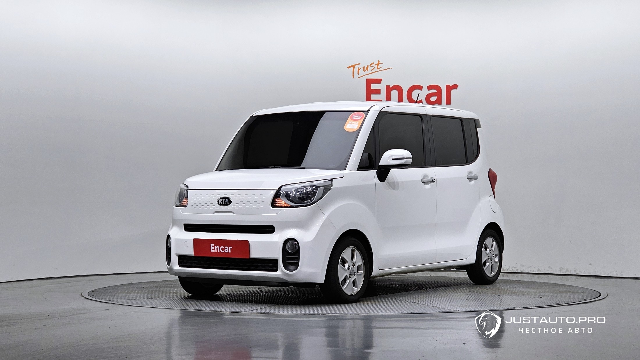 Автомобиль Kia RAY