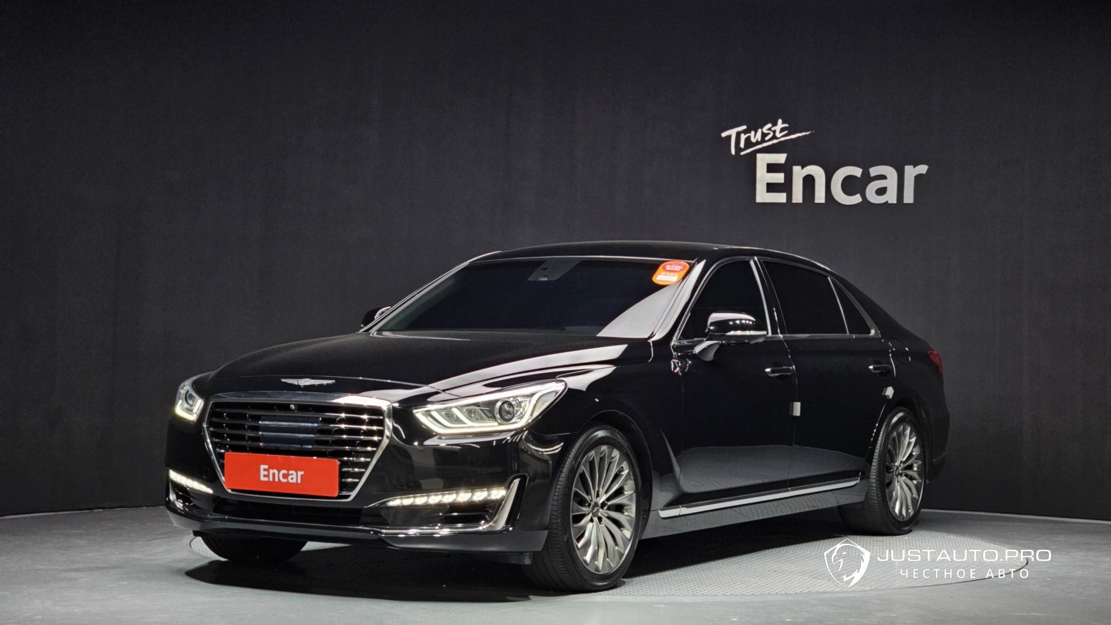 Автомобиль Genesis EQ900