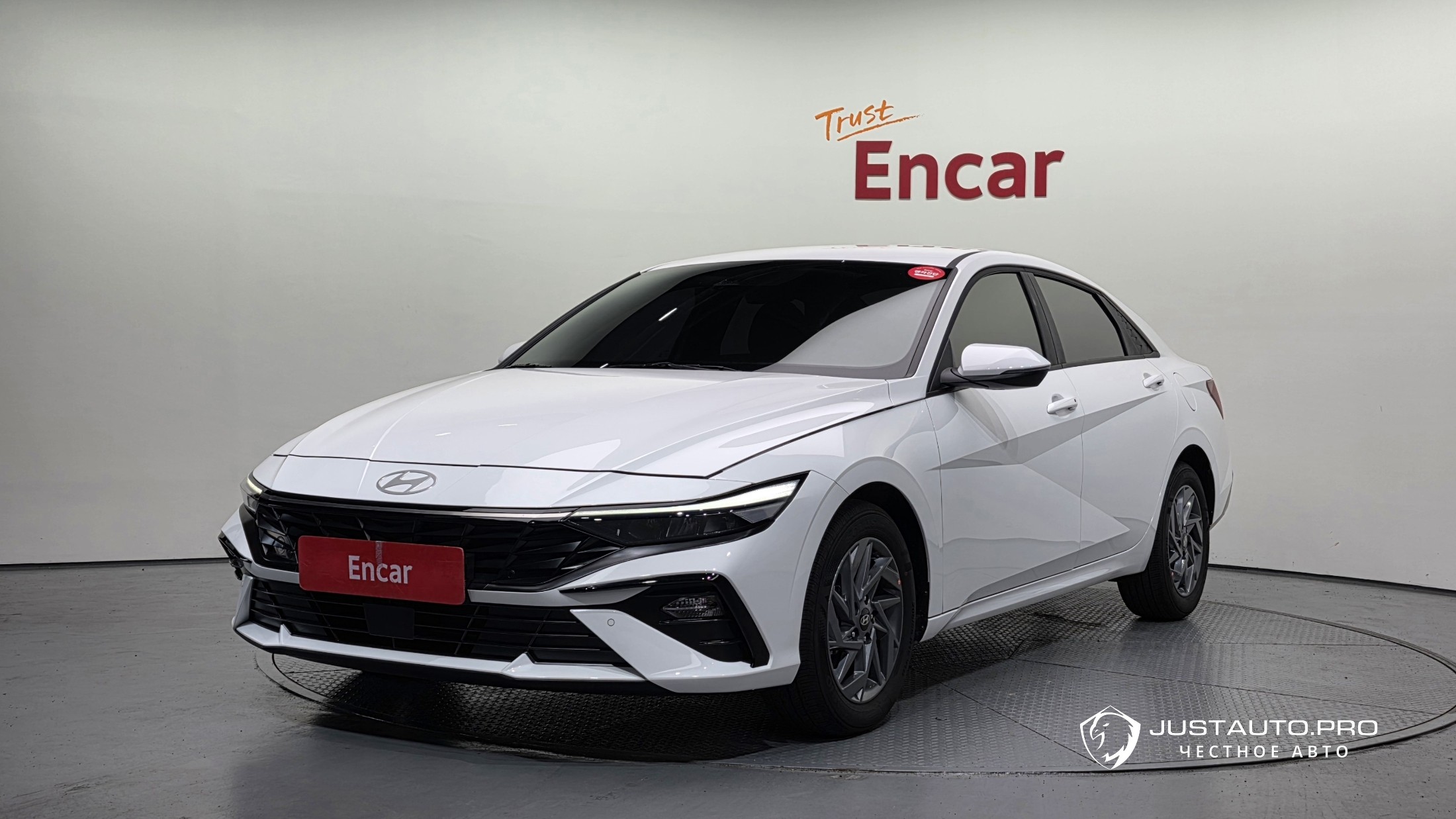 Автомобиль Hyundai AVANTE