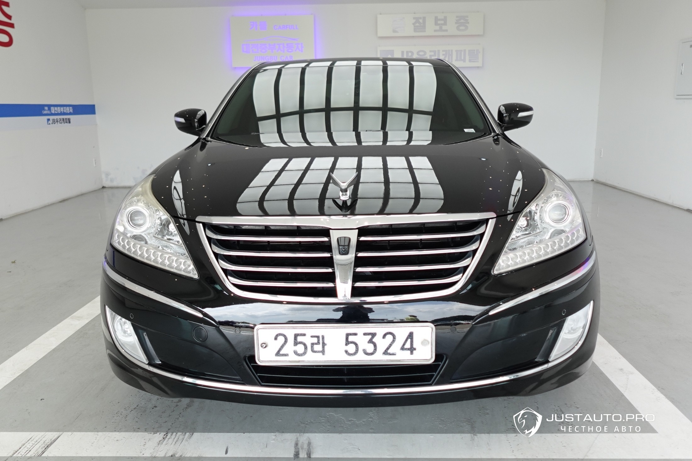 Автомобиль Hyundai Equus