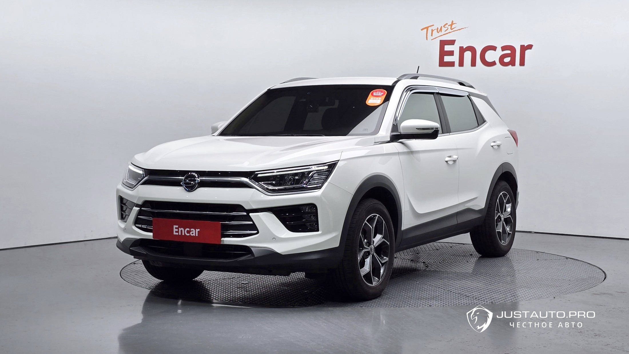 Автомобиль KG_Mobility_Ssangyong KORANDO