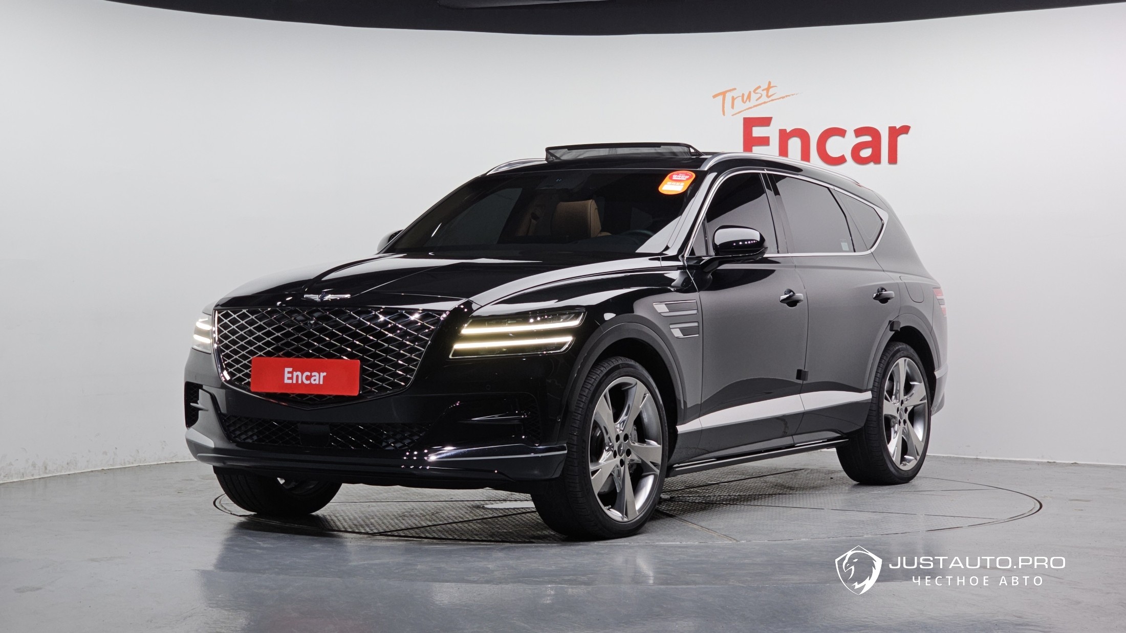 Автомобиль Genesis GV80