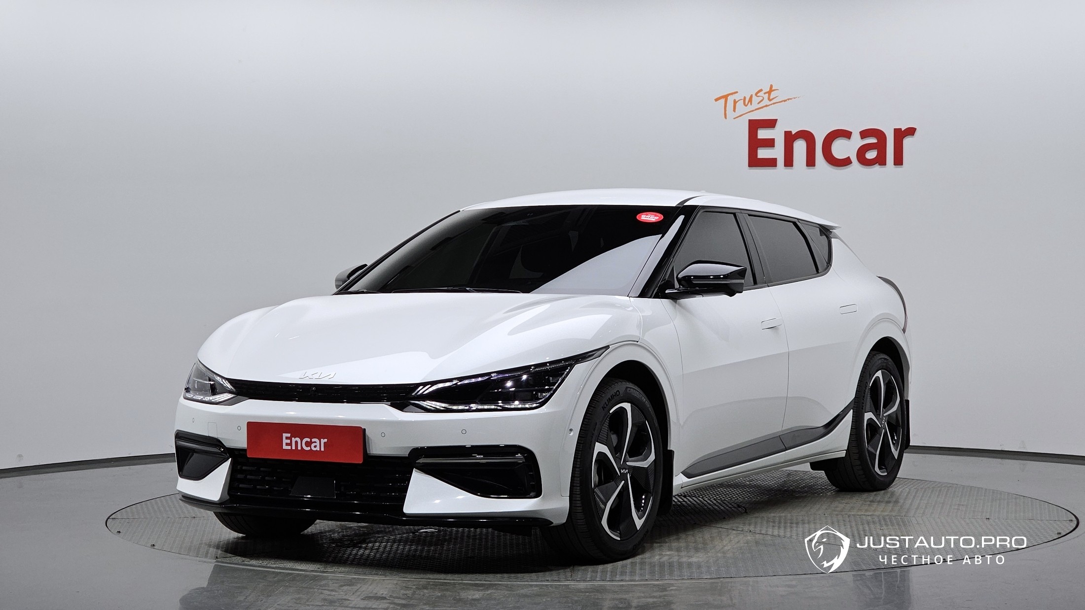 Автомобиль Kia EV6