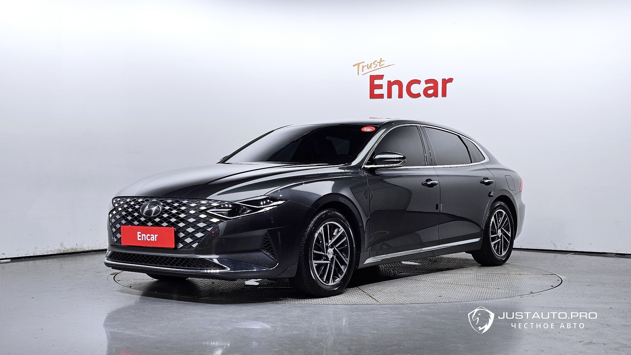 Автомобиль Hyundai Grandeur