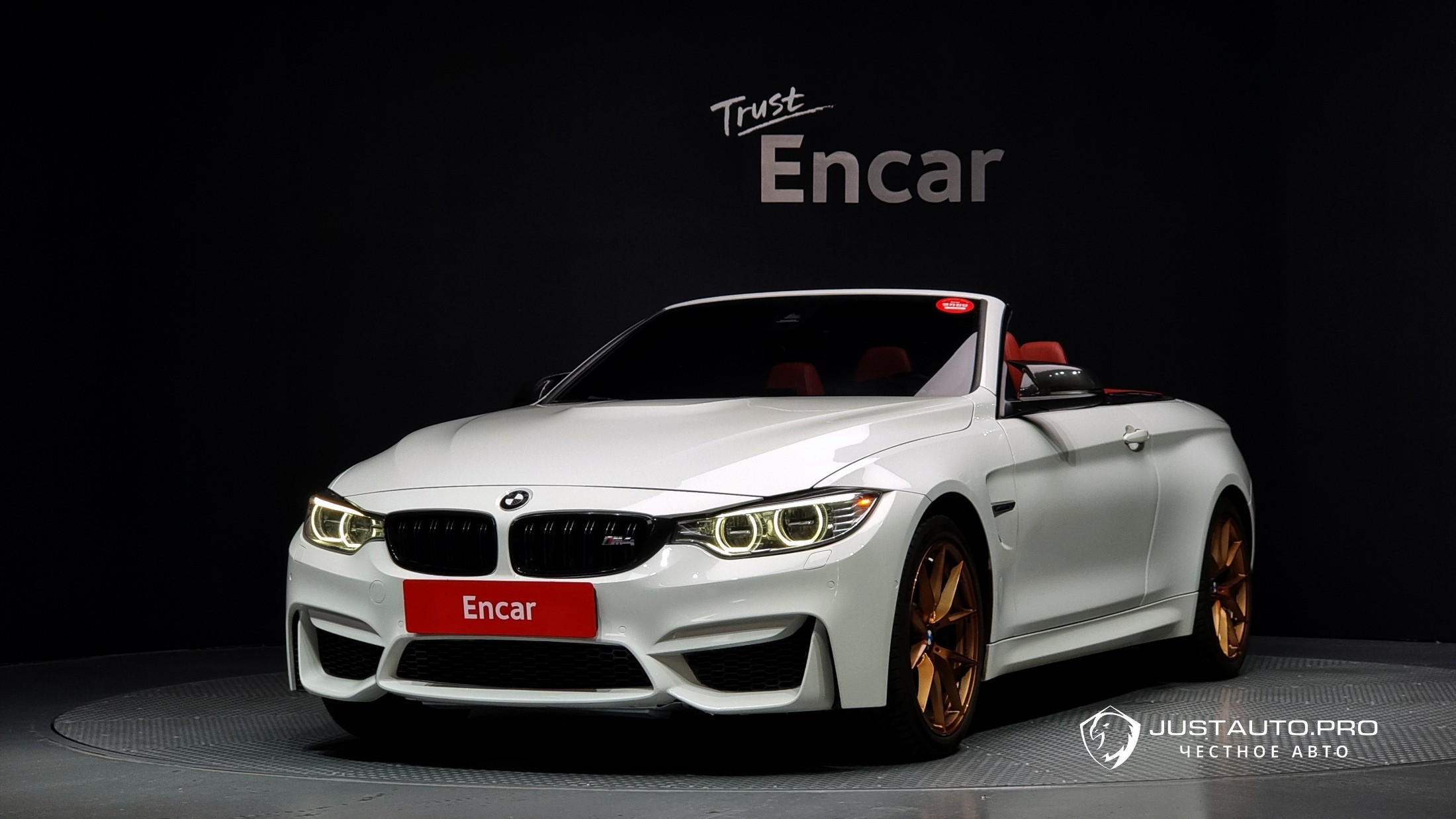 Автомобиль BMW M4