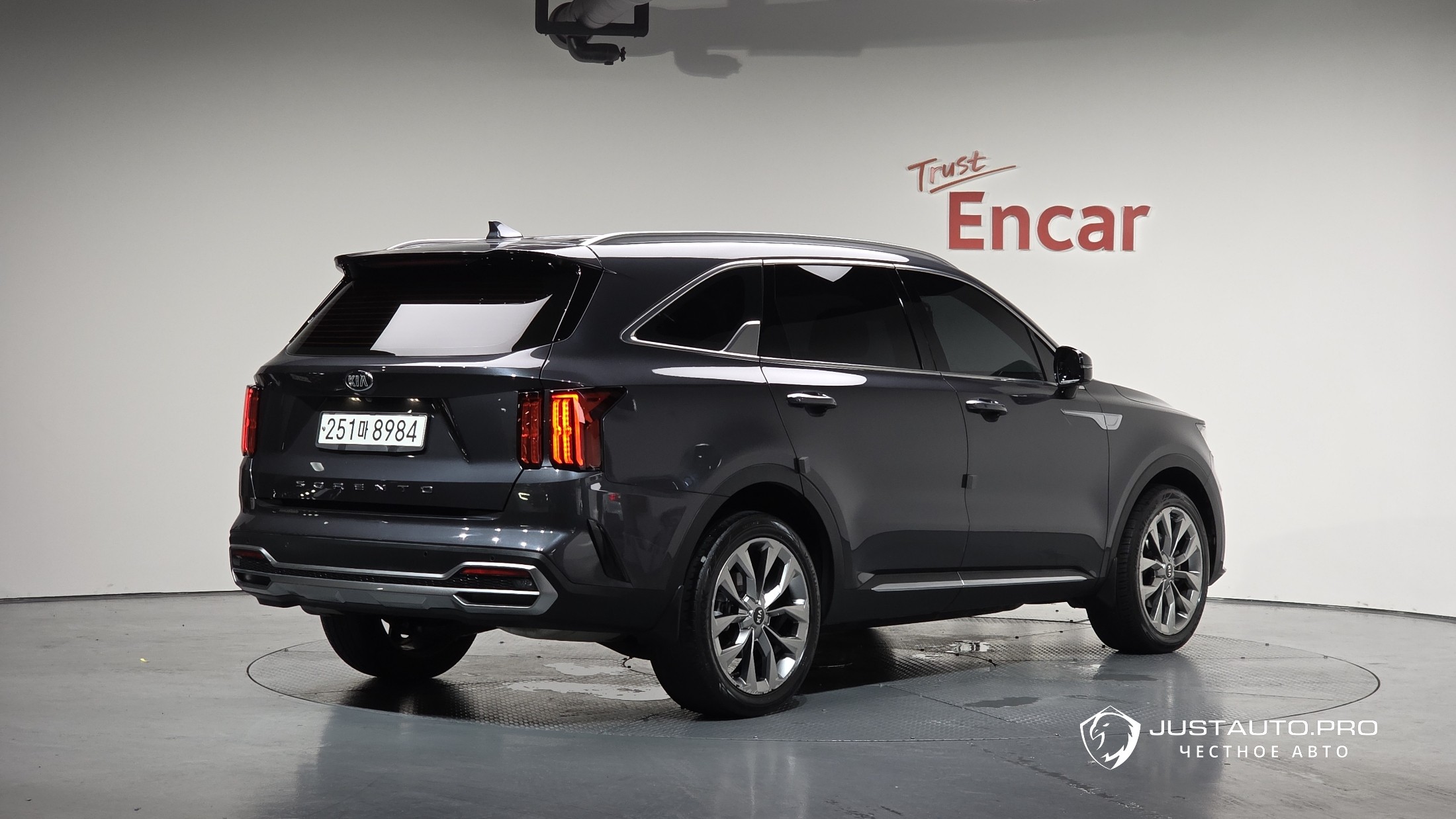 Автомобиль Kia Sorento