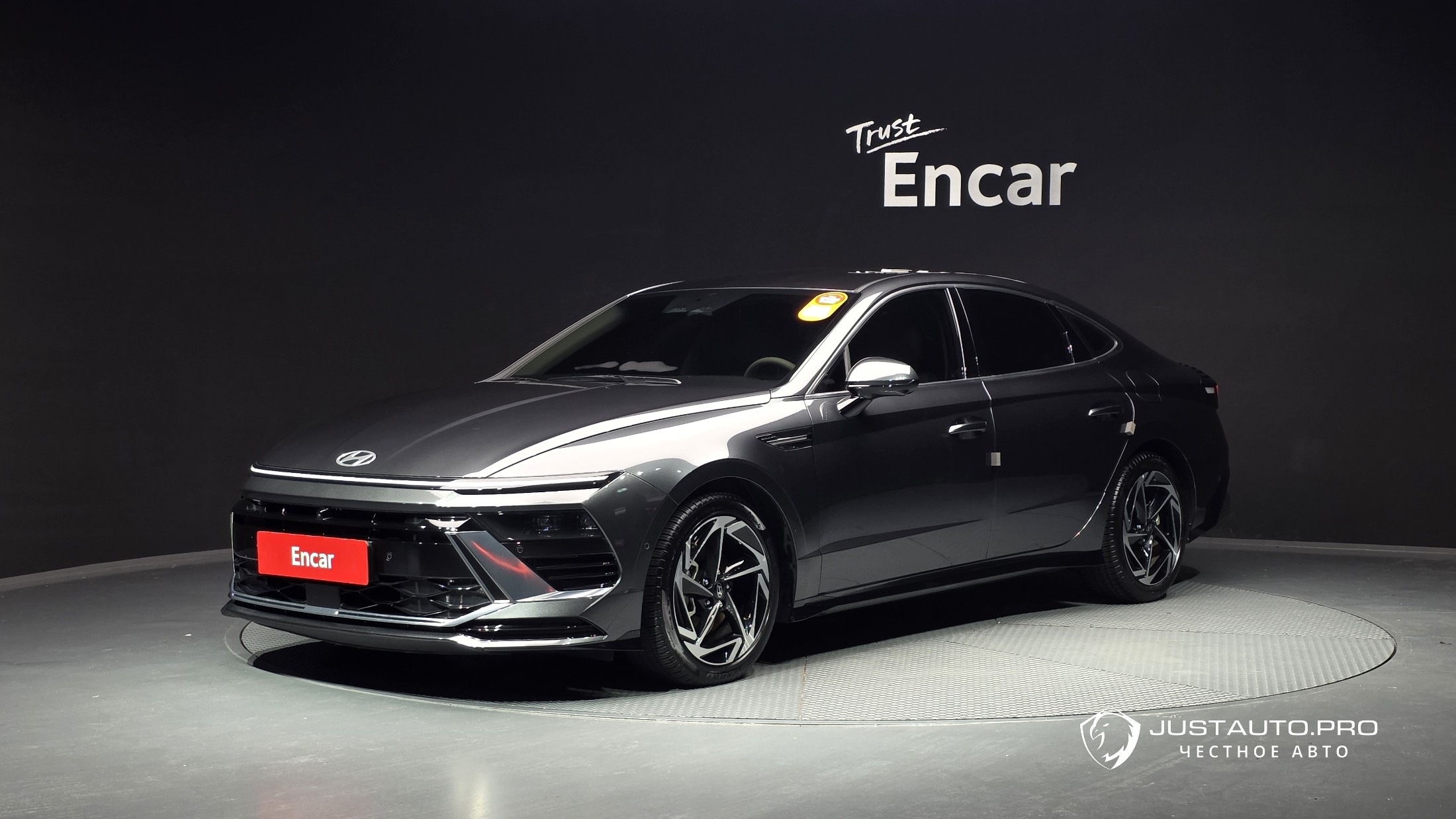 Автомобиль Hyundai Sonata