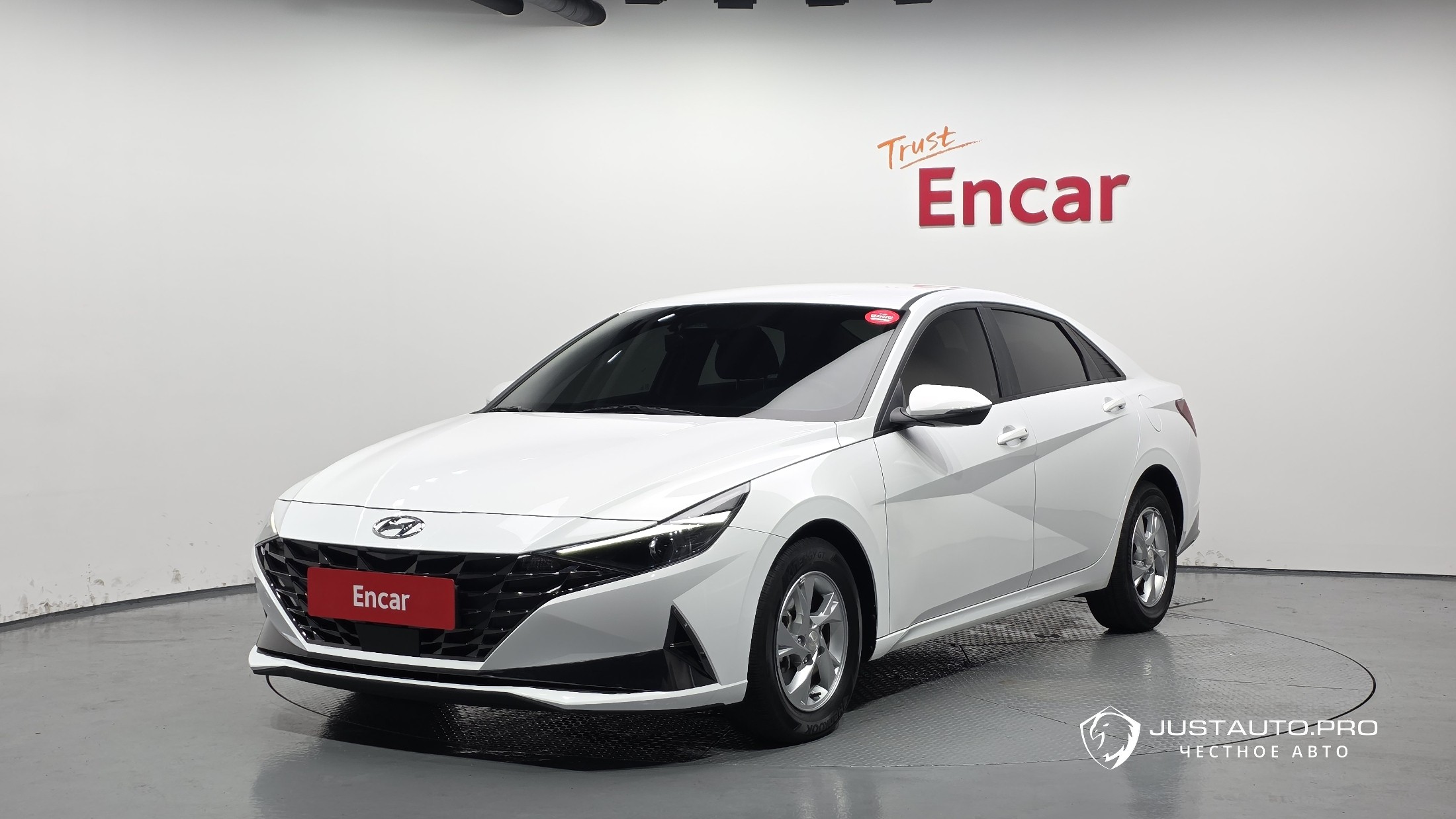 Автомобиль Hyundai AVANTE