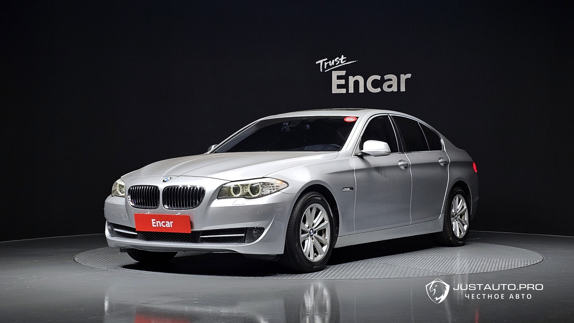 Автомобиль BMW 5-Series