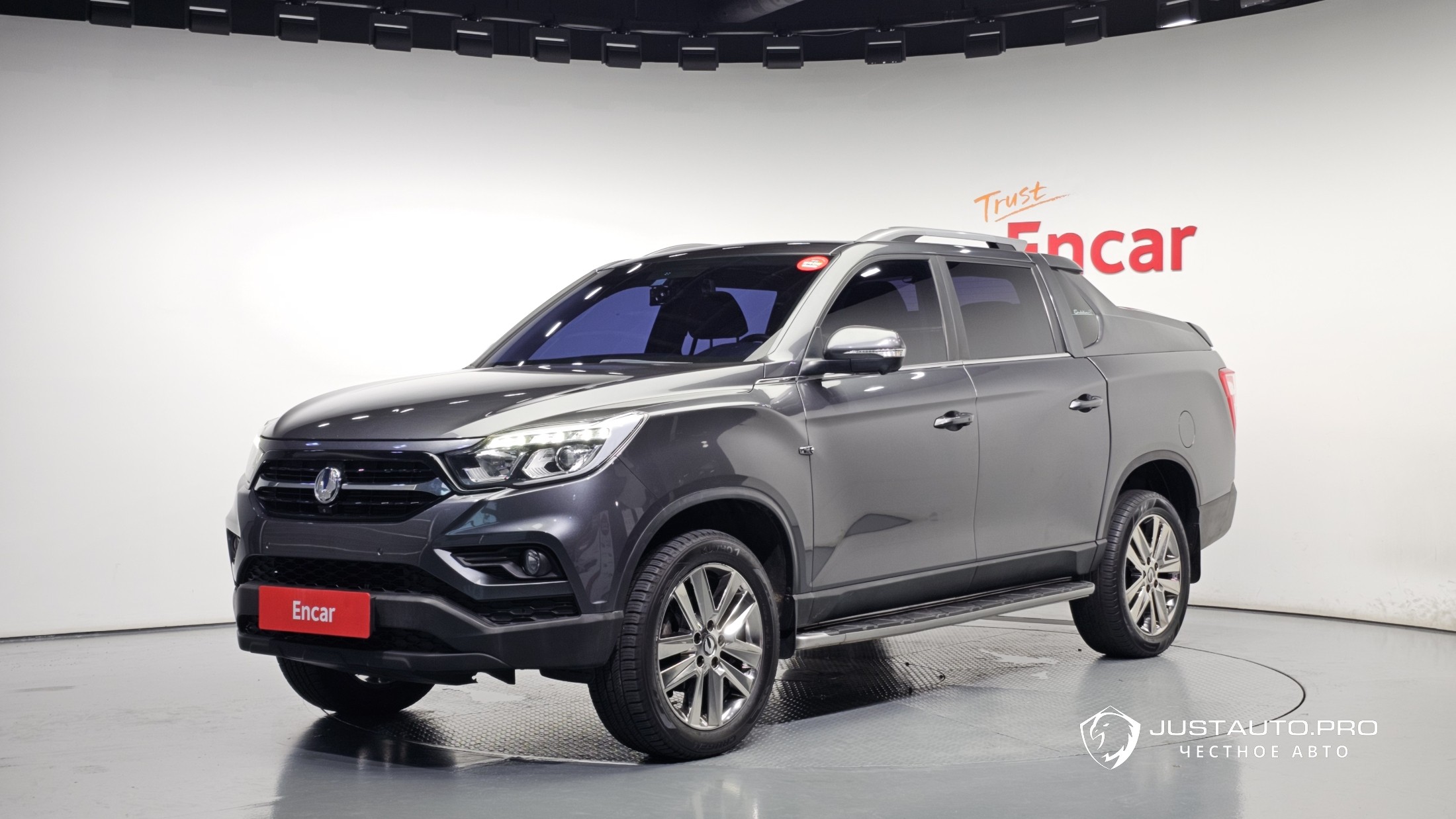 Автомобиль KG_Mobility_Ssangyong Rexton