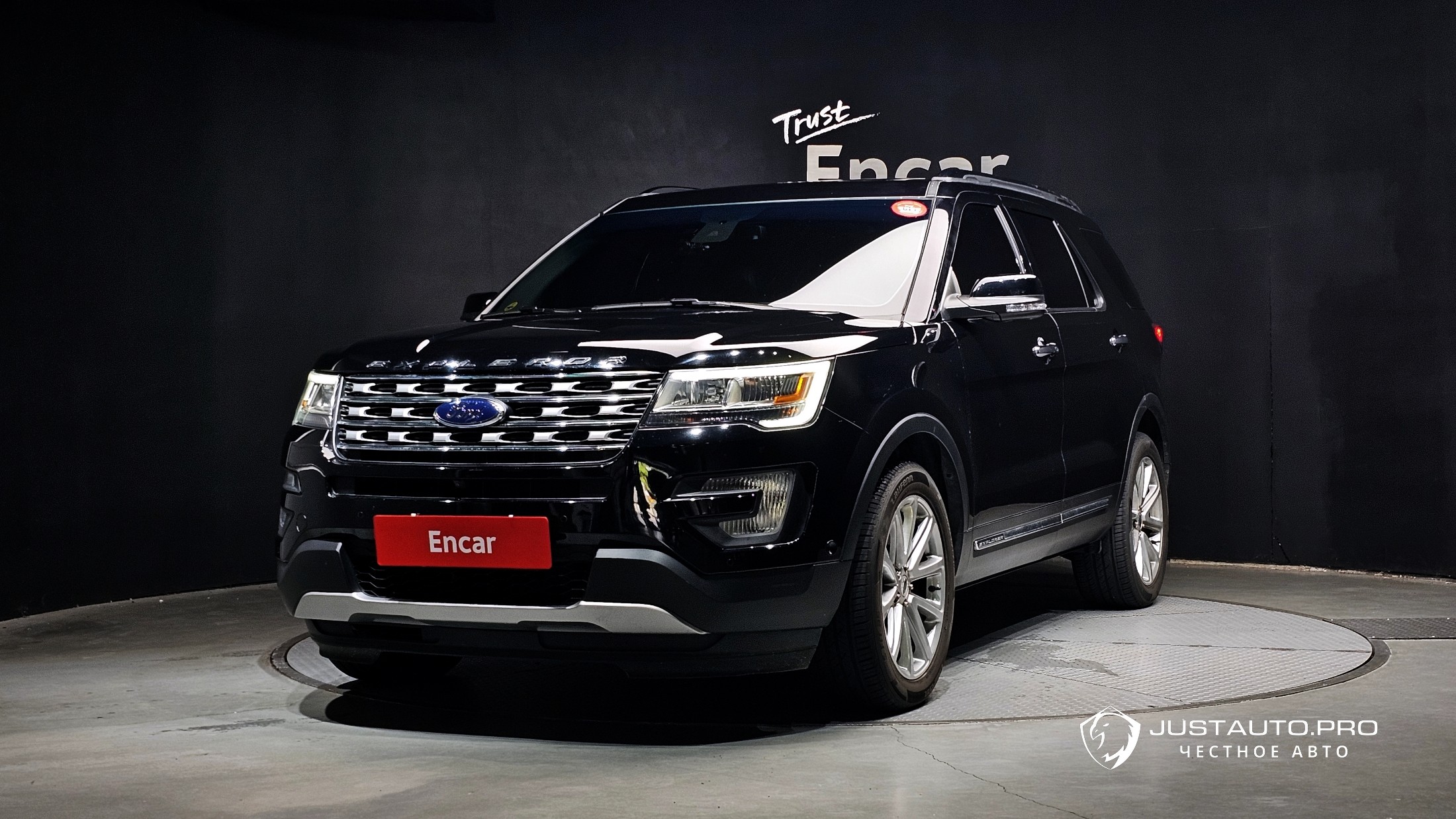 Автомобиль Ford Explorer