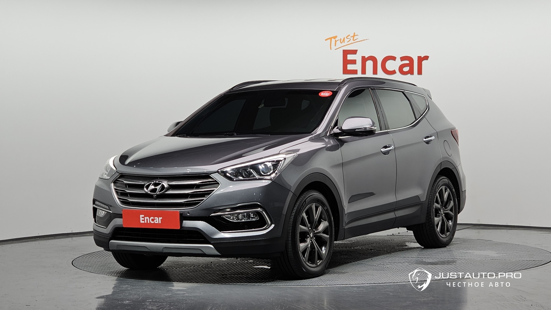 Автомобиль Hyundai Santafe
