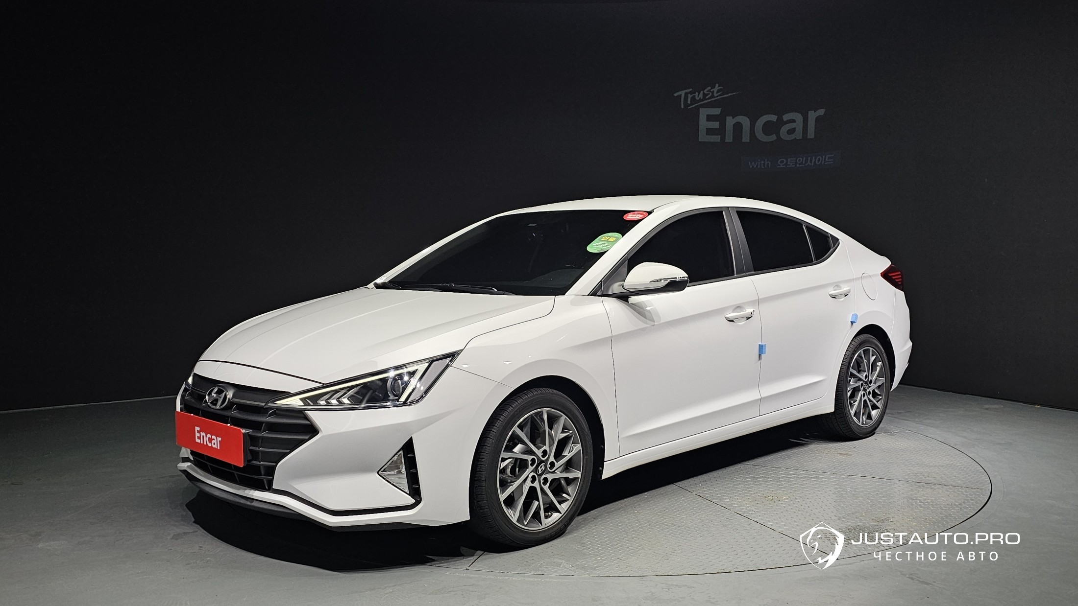 Автомобиль Hyundai AVANTE
