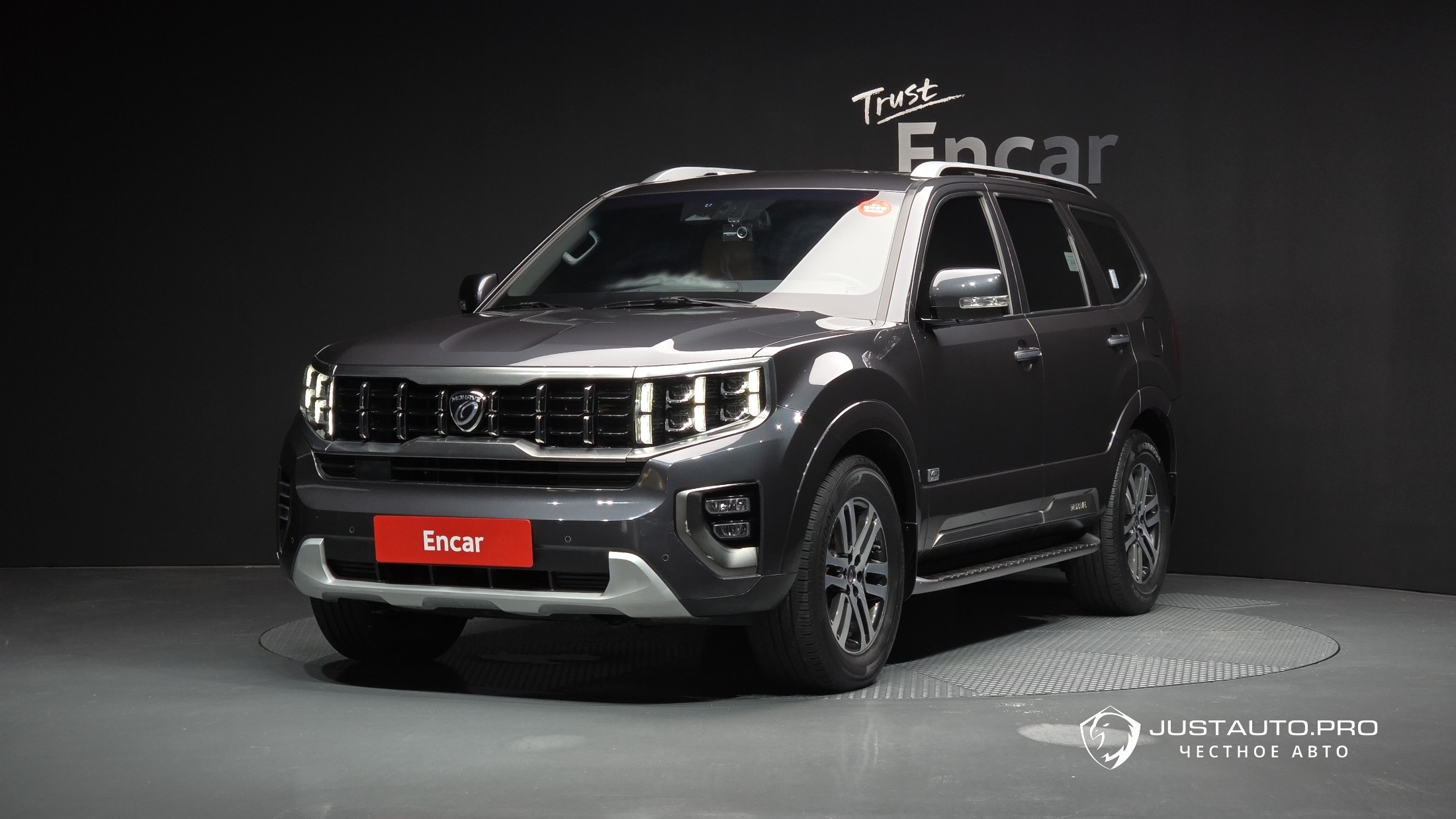 Автомобиль Kia Mohave