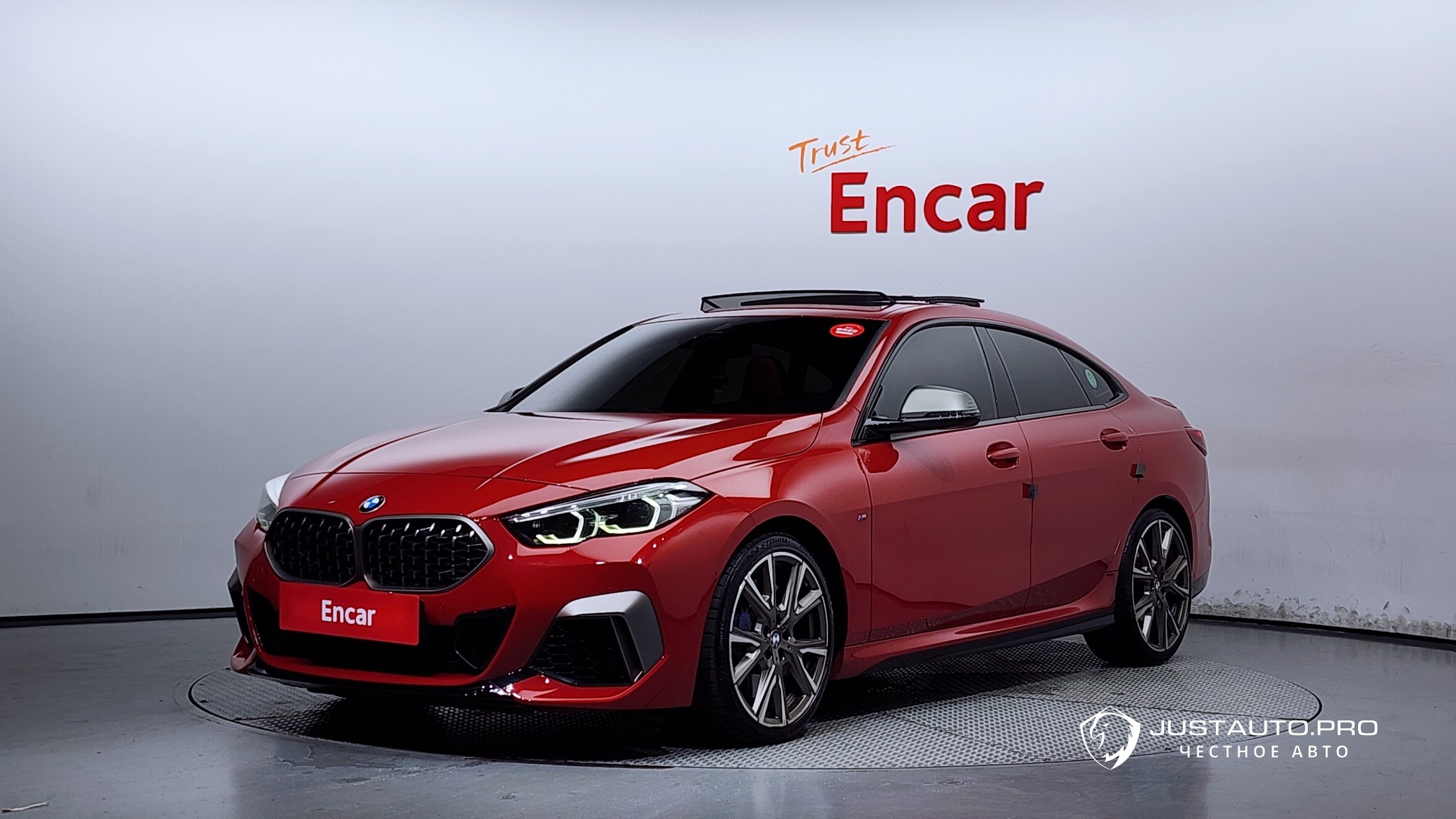Автомобиль BMW 2-Series