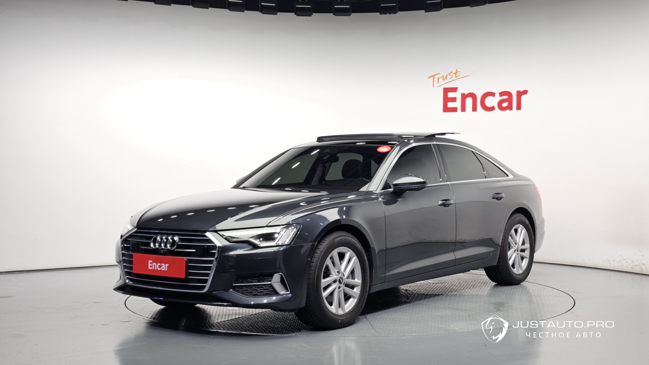 Автомобиль Audi A6