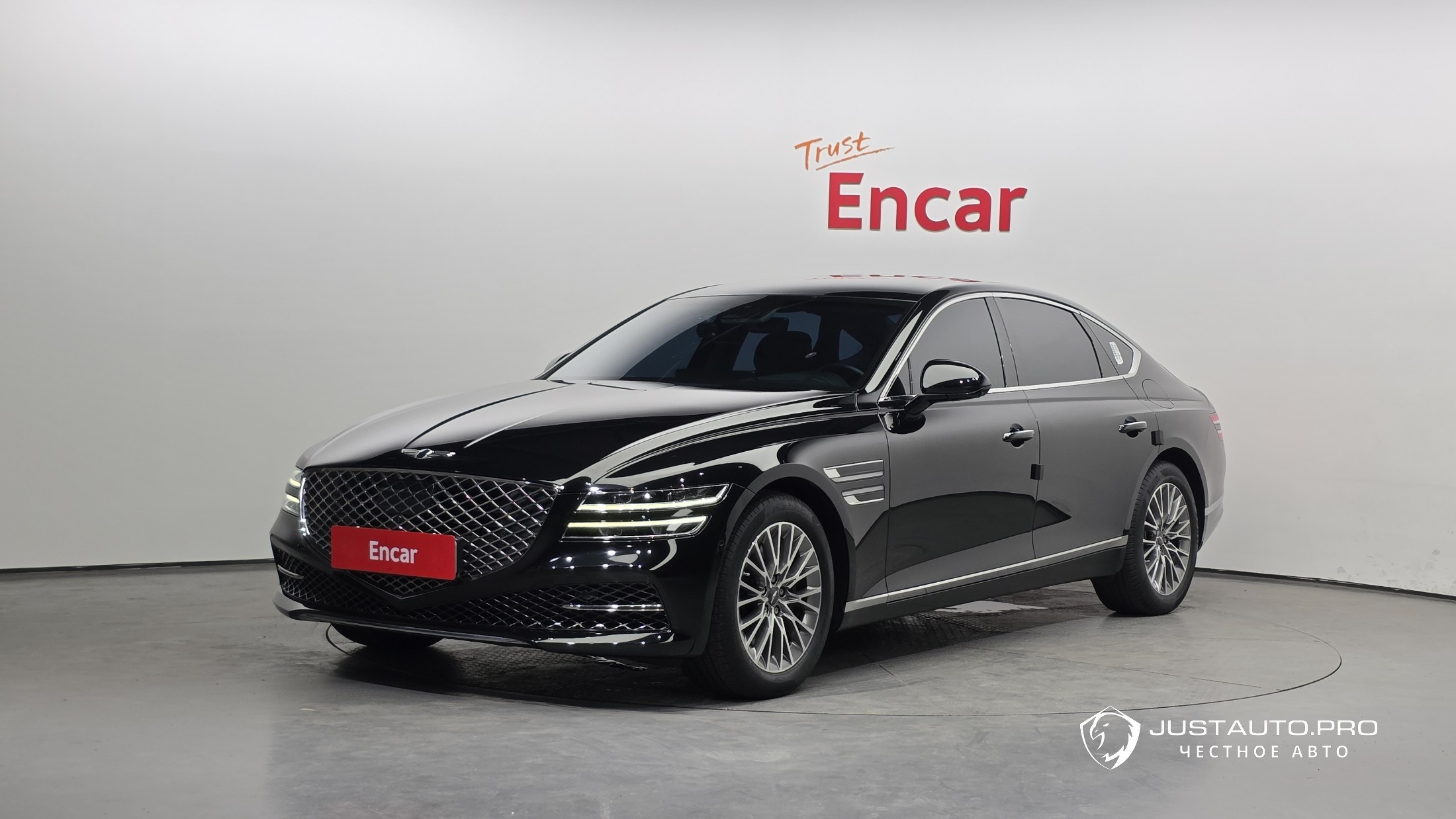 Автомобиль Genesis G80
