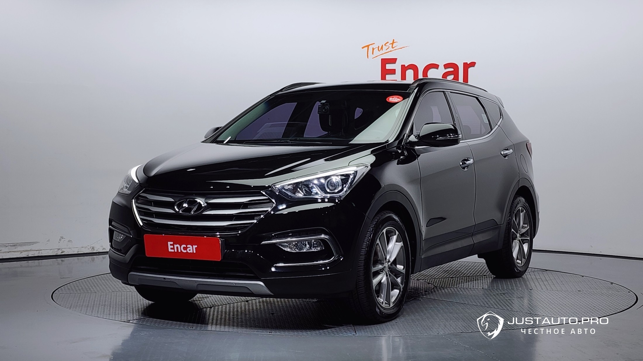 Автомобиль Hyundai Santafe