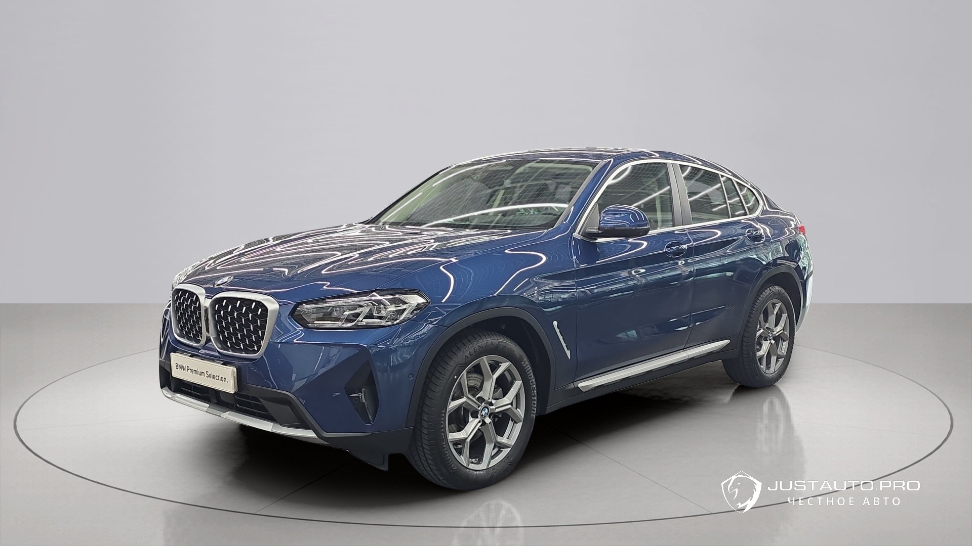 Автомобиль BMW X4